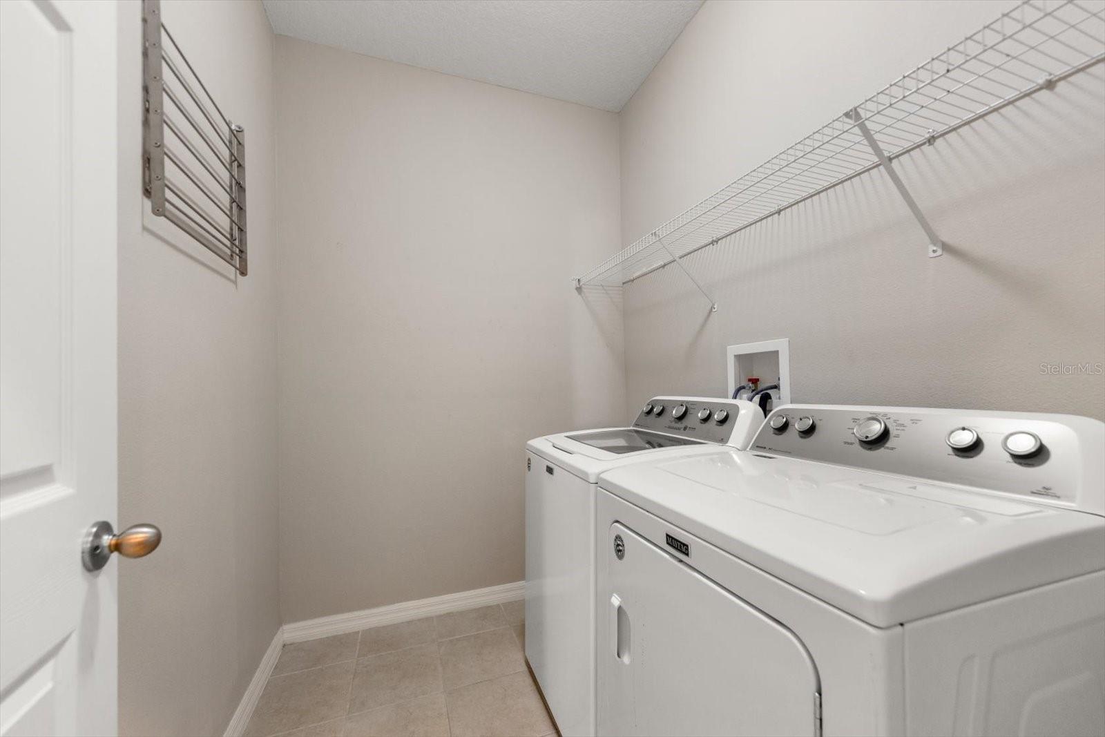 2302 BARRACUDA CT