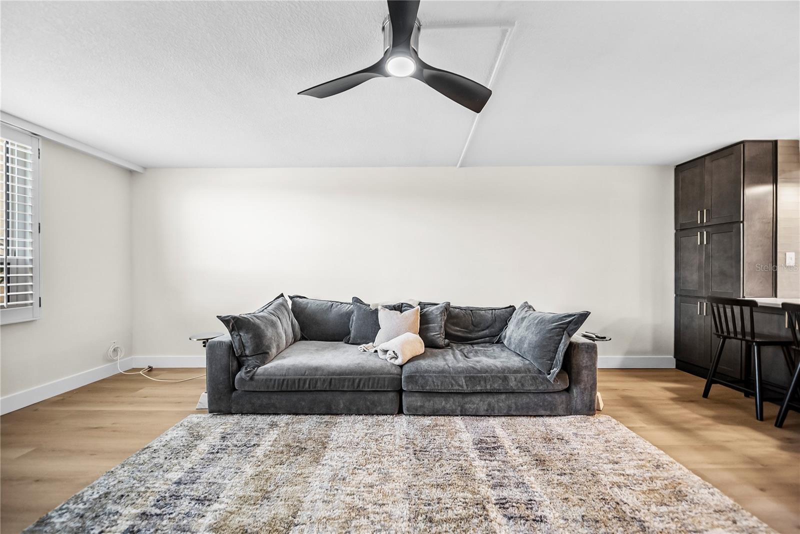 2617 COVE CAY DR #110