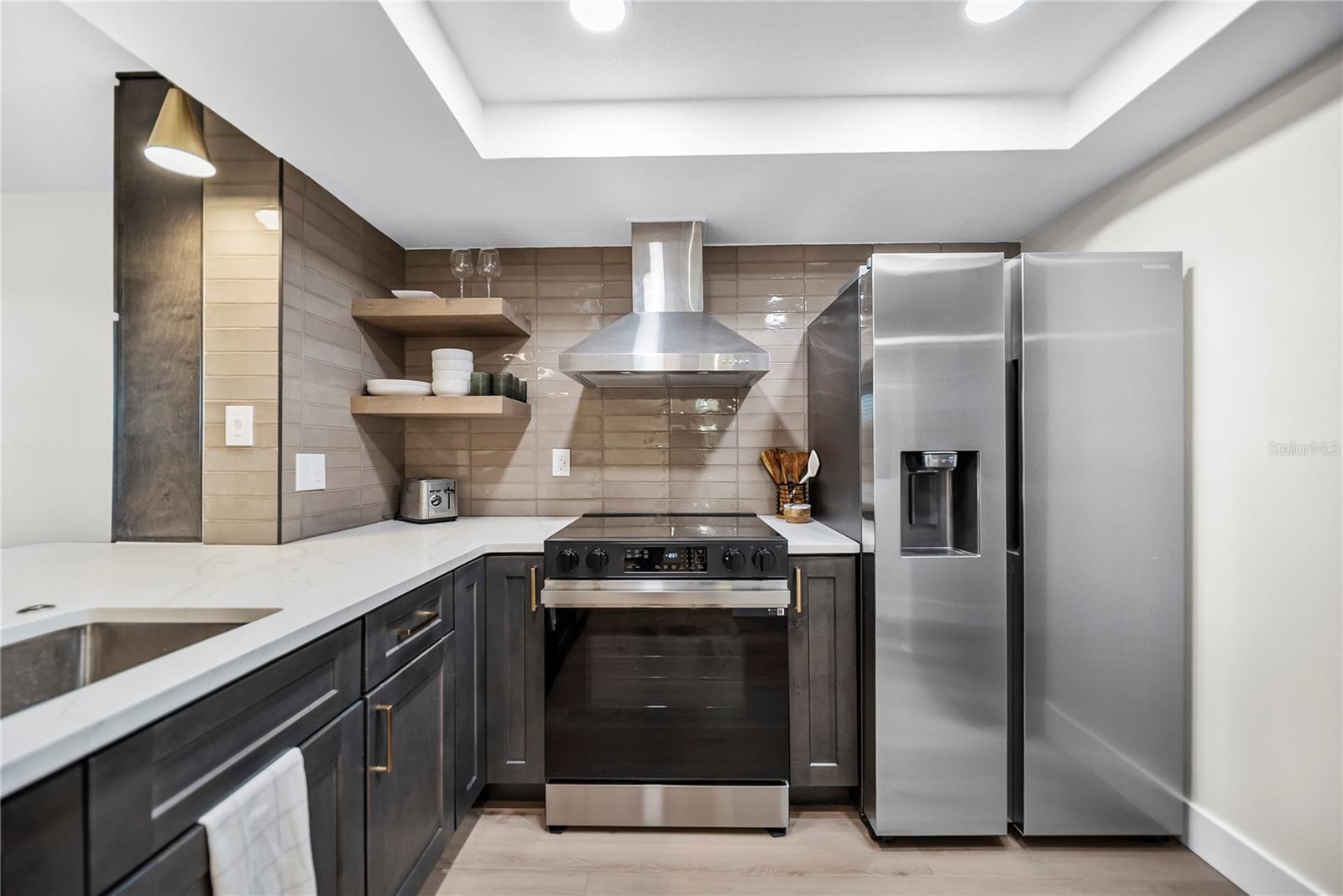 2617 COVE CAY DR #110