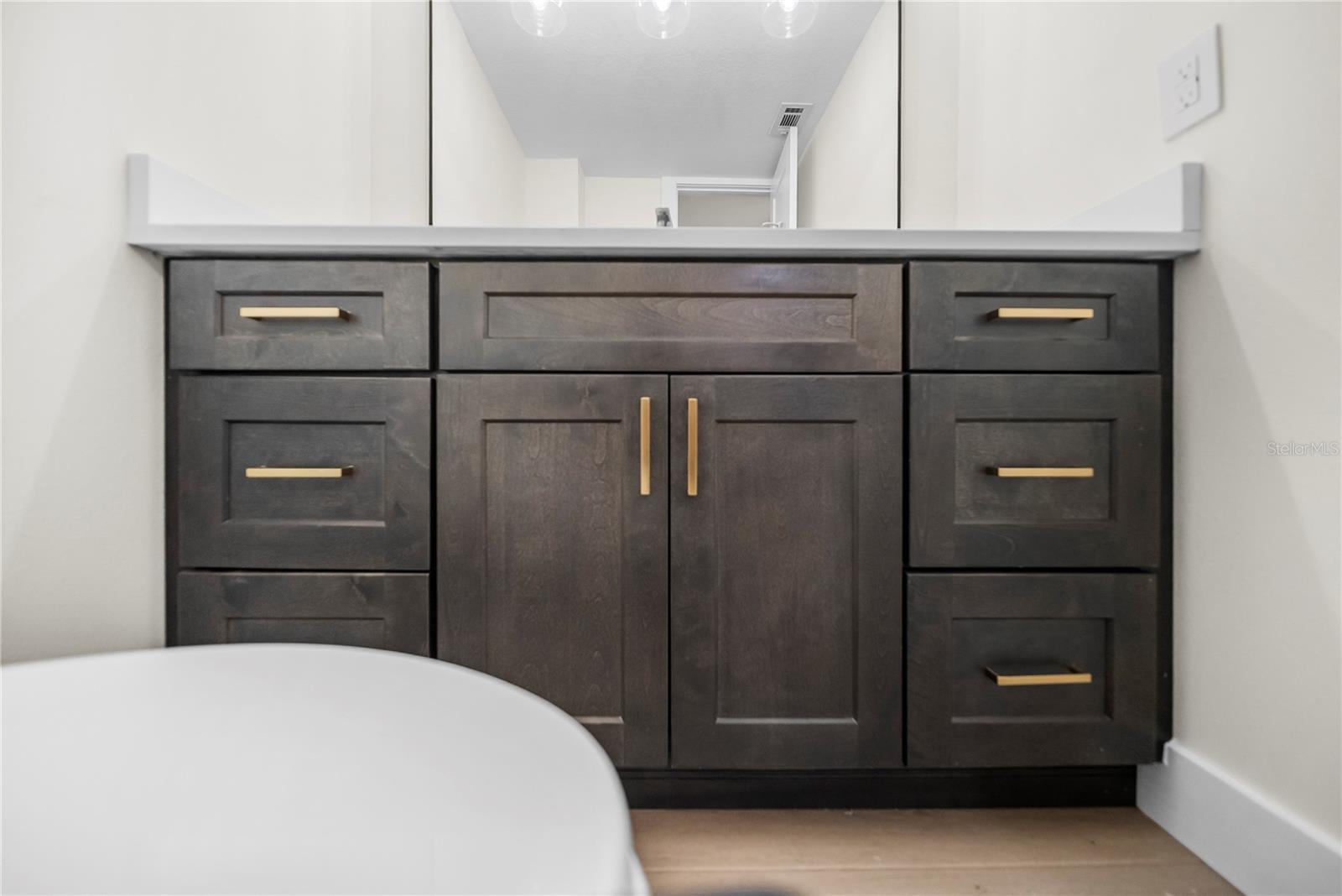 2617 COVE CAY DR #110