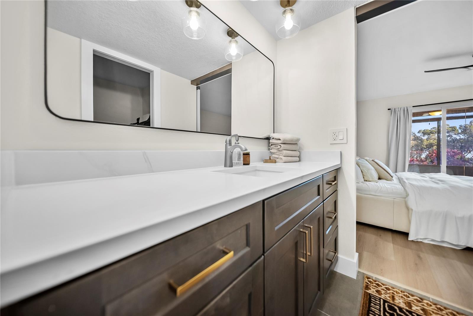 2617 COVE CAY DR #110