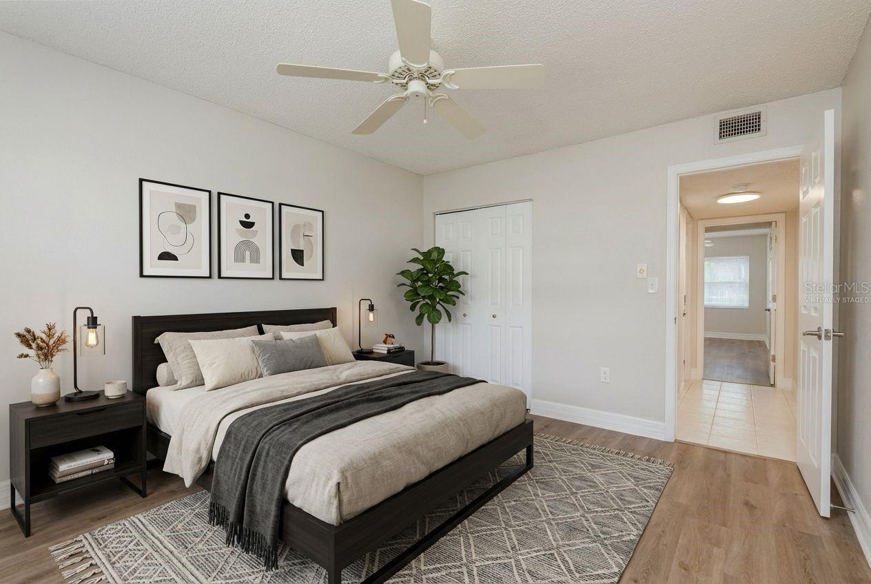8 GLENCOE PL #104