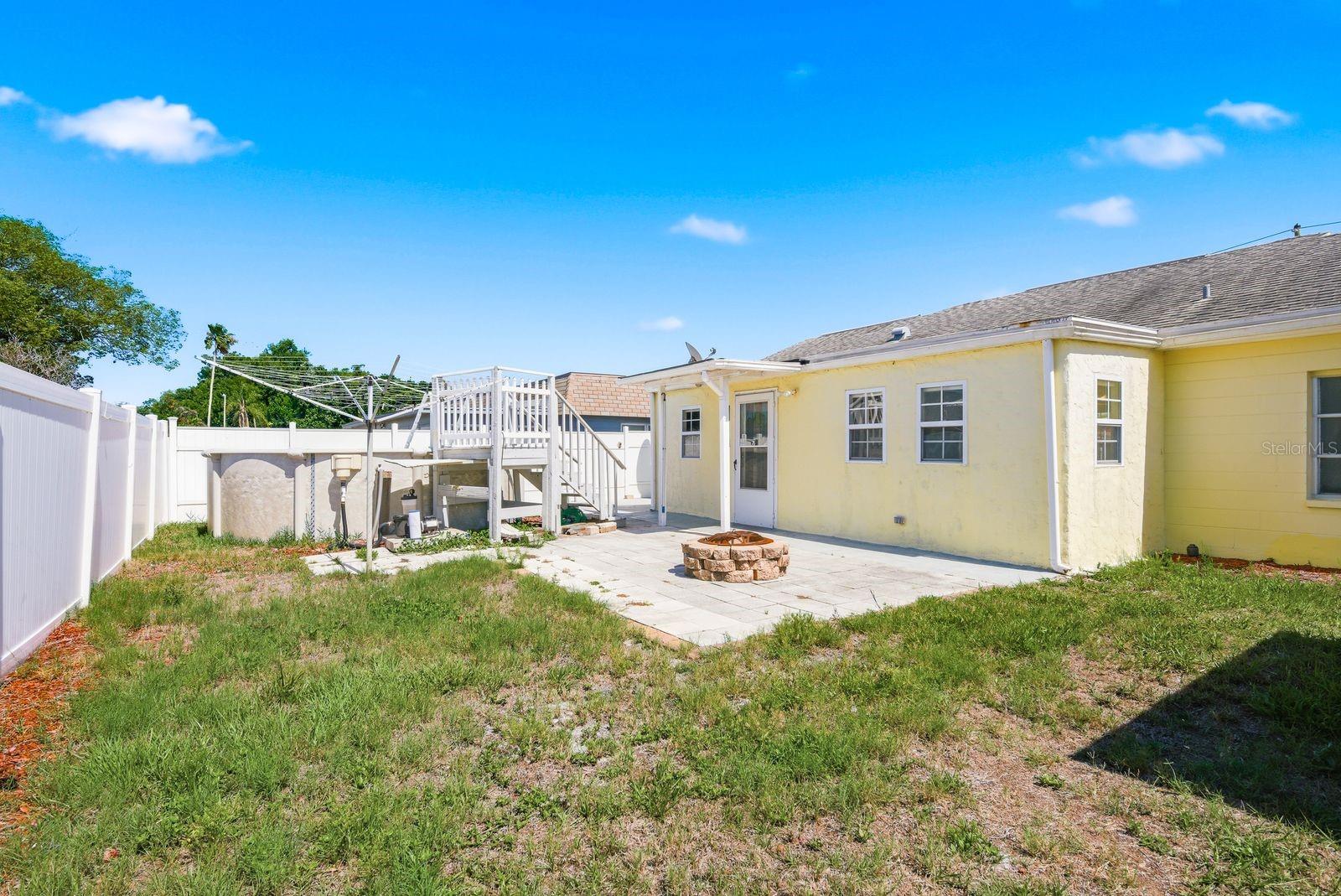 3153 MOOG RD