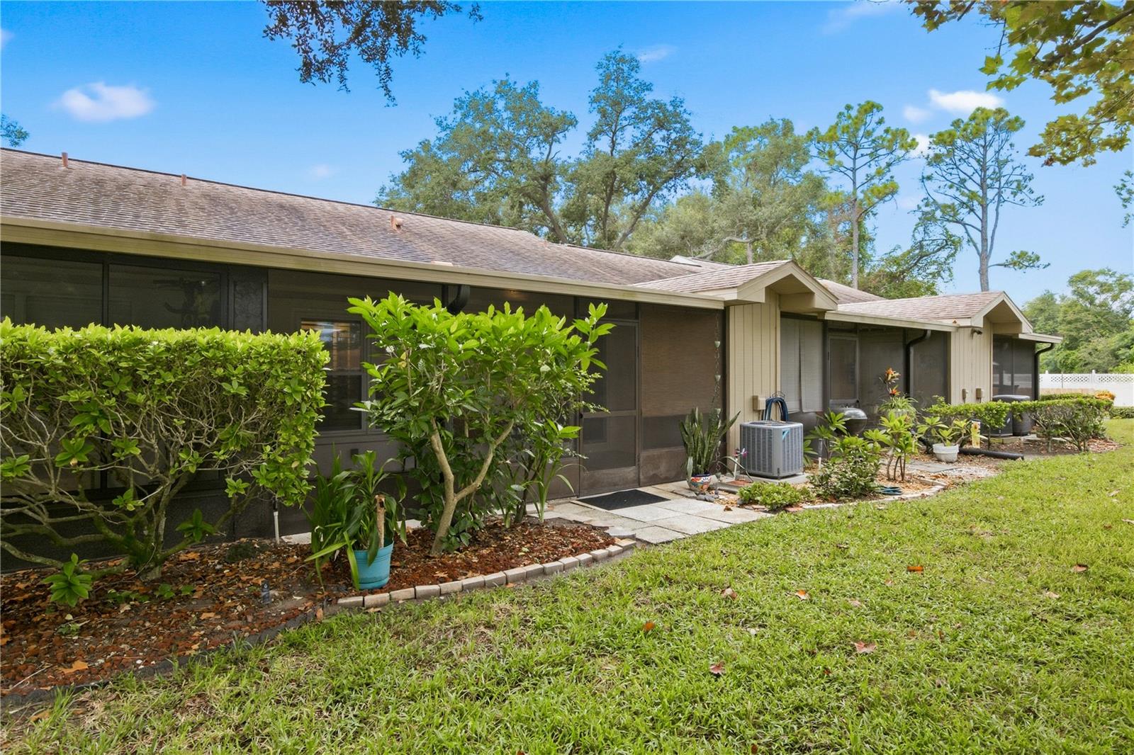 1104 TARRIDON CT