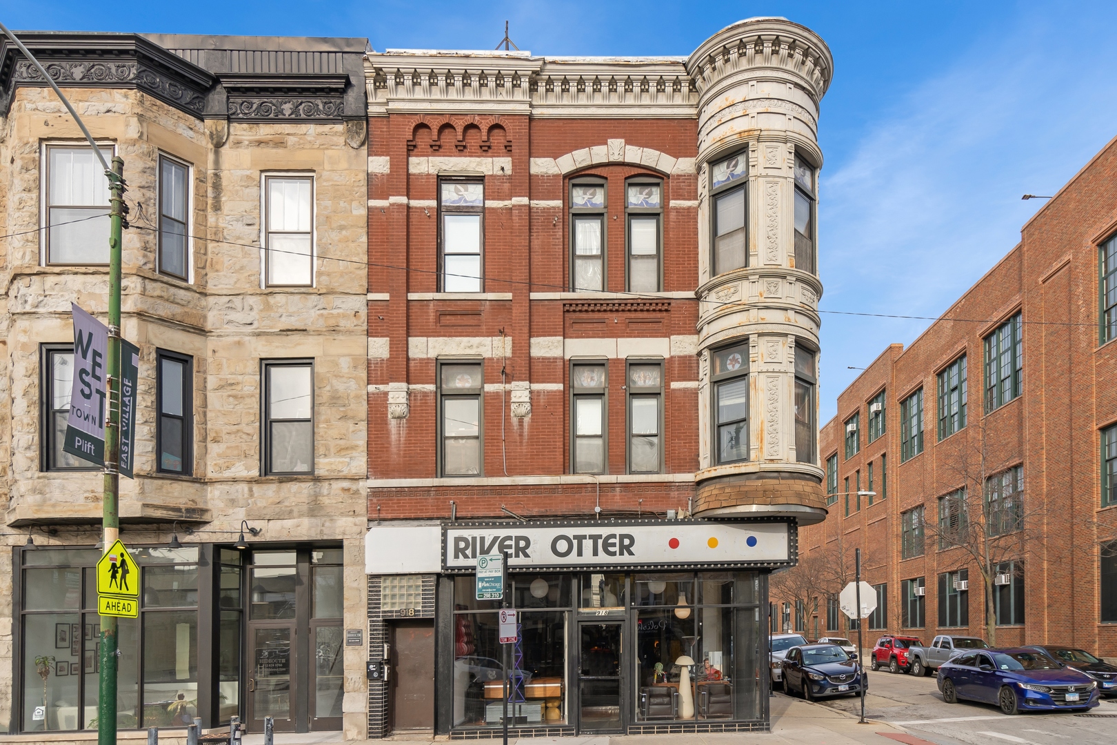 918 N Ashland Avenue