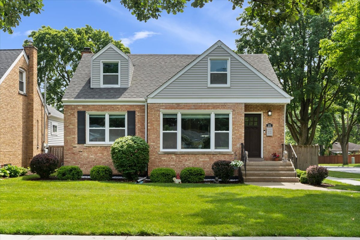 201 N Maple Street