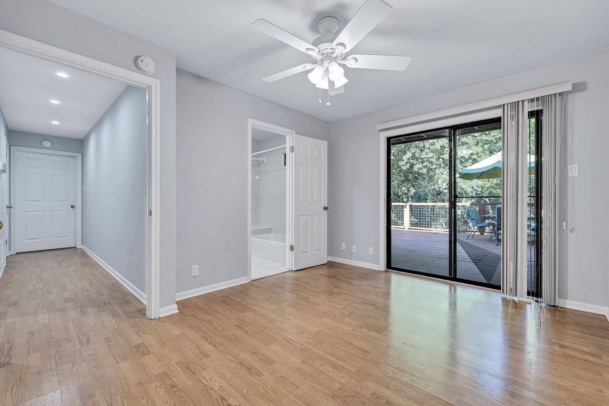 3406 Westside CV