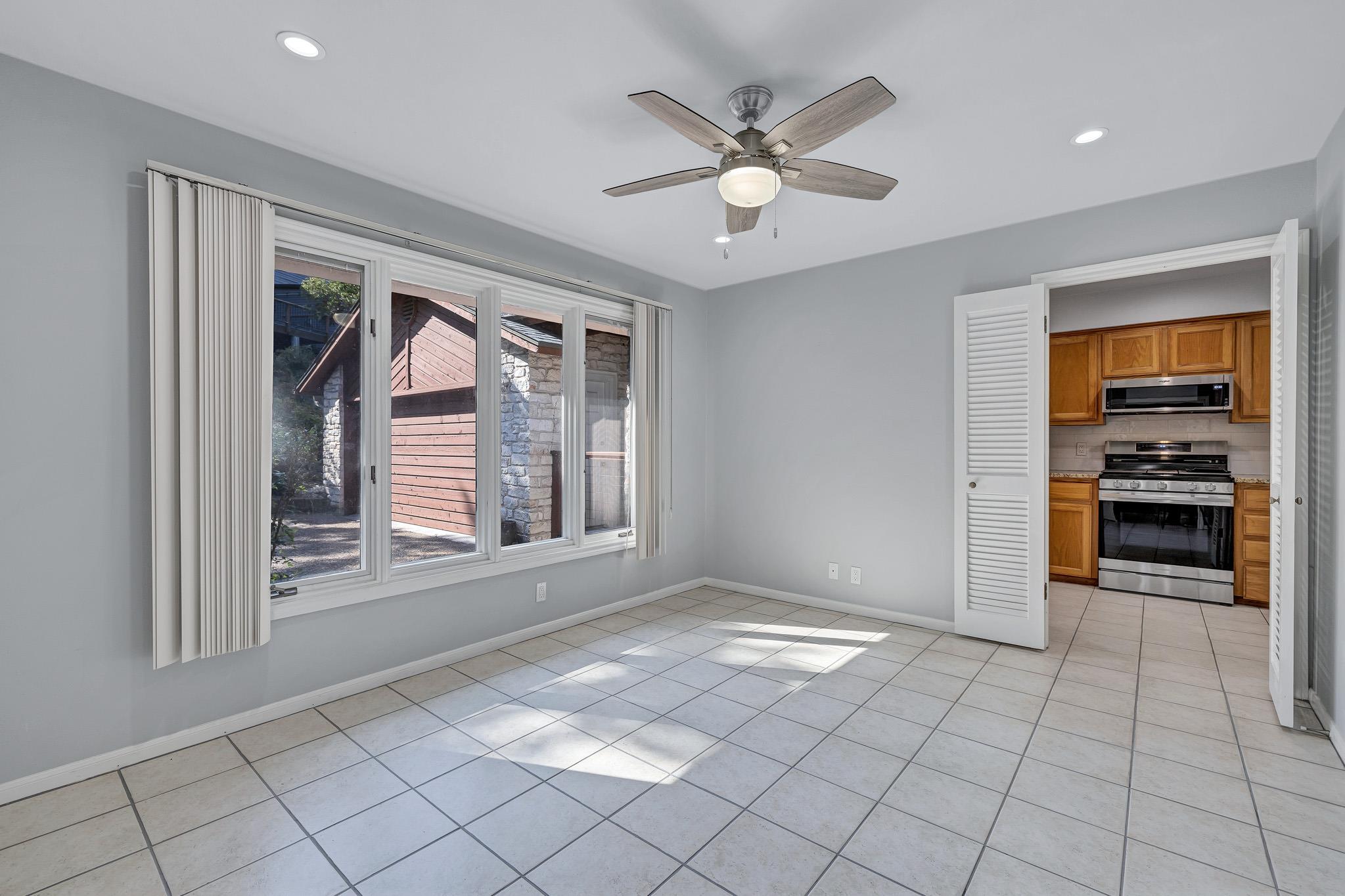 3406 Westside CV