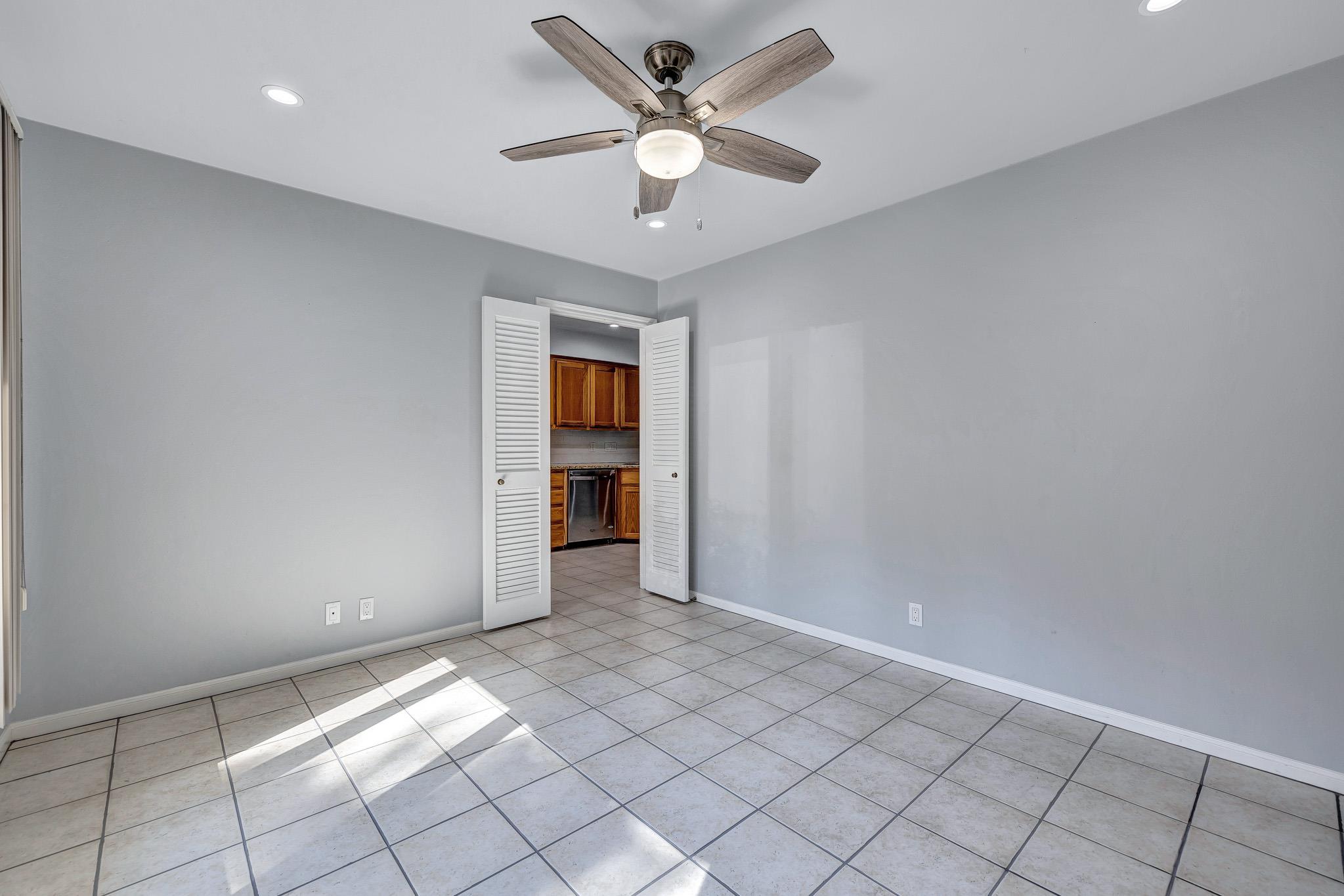 3406 Westside CV