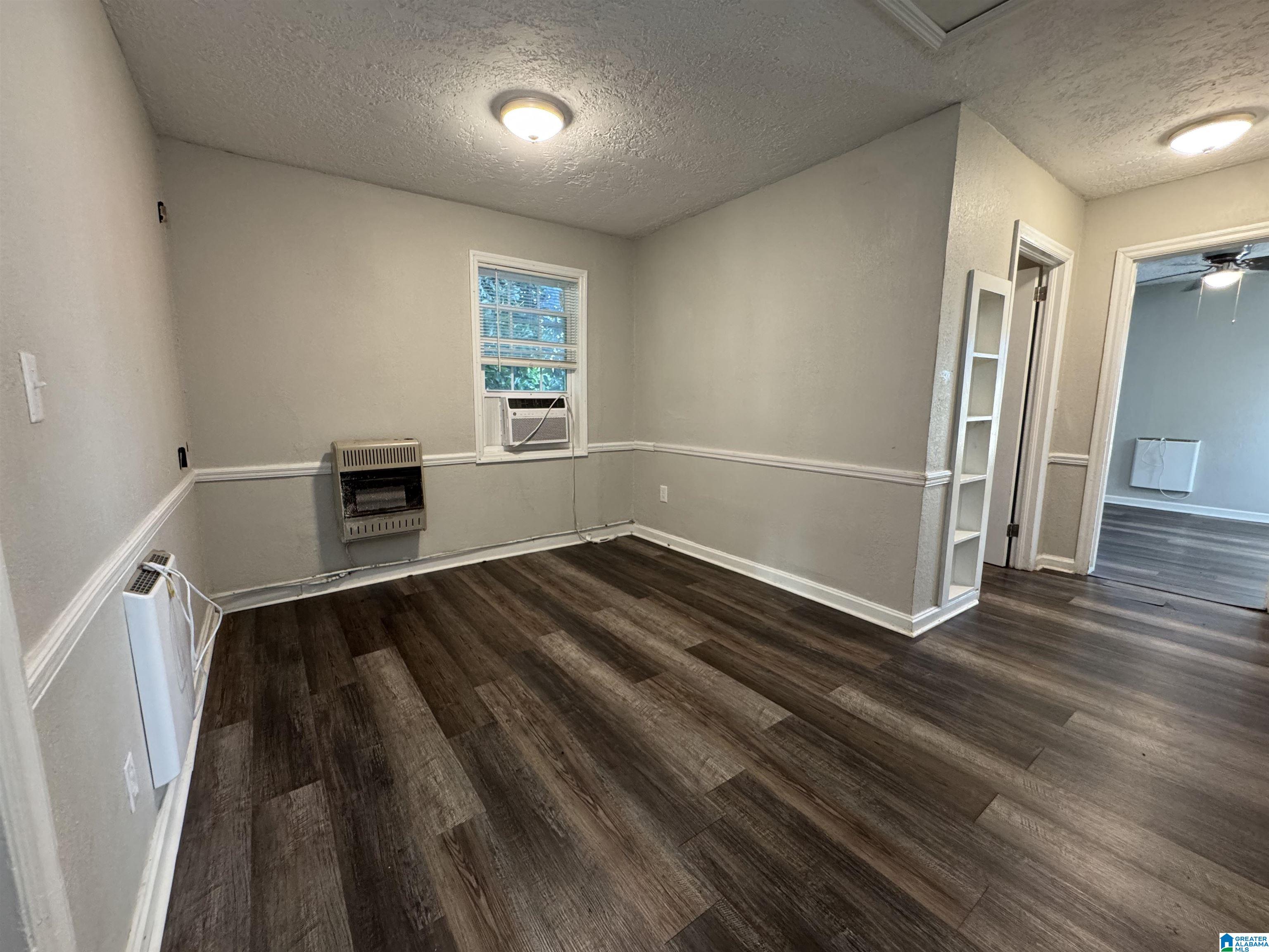 804 ELM AVENUE