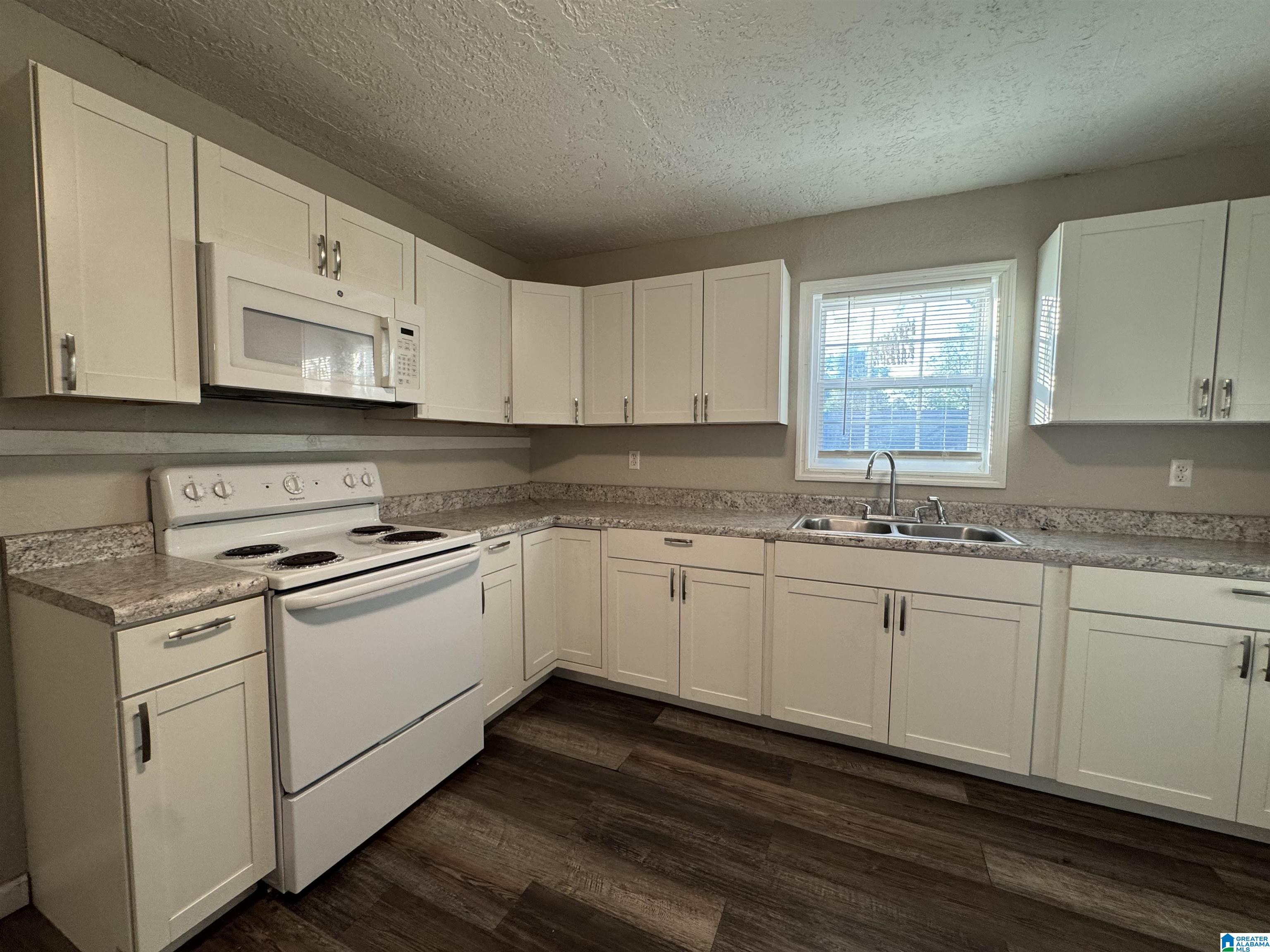 804 ELM AVENUE