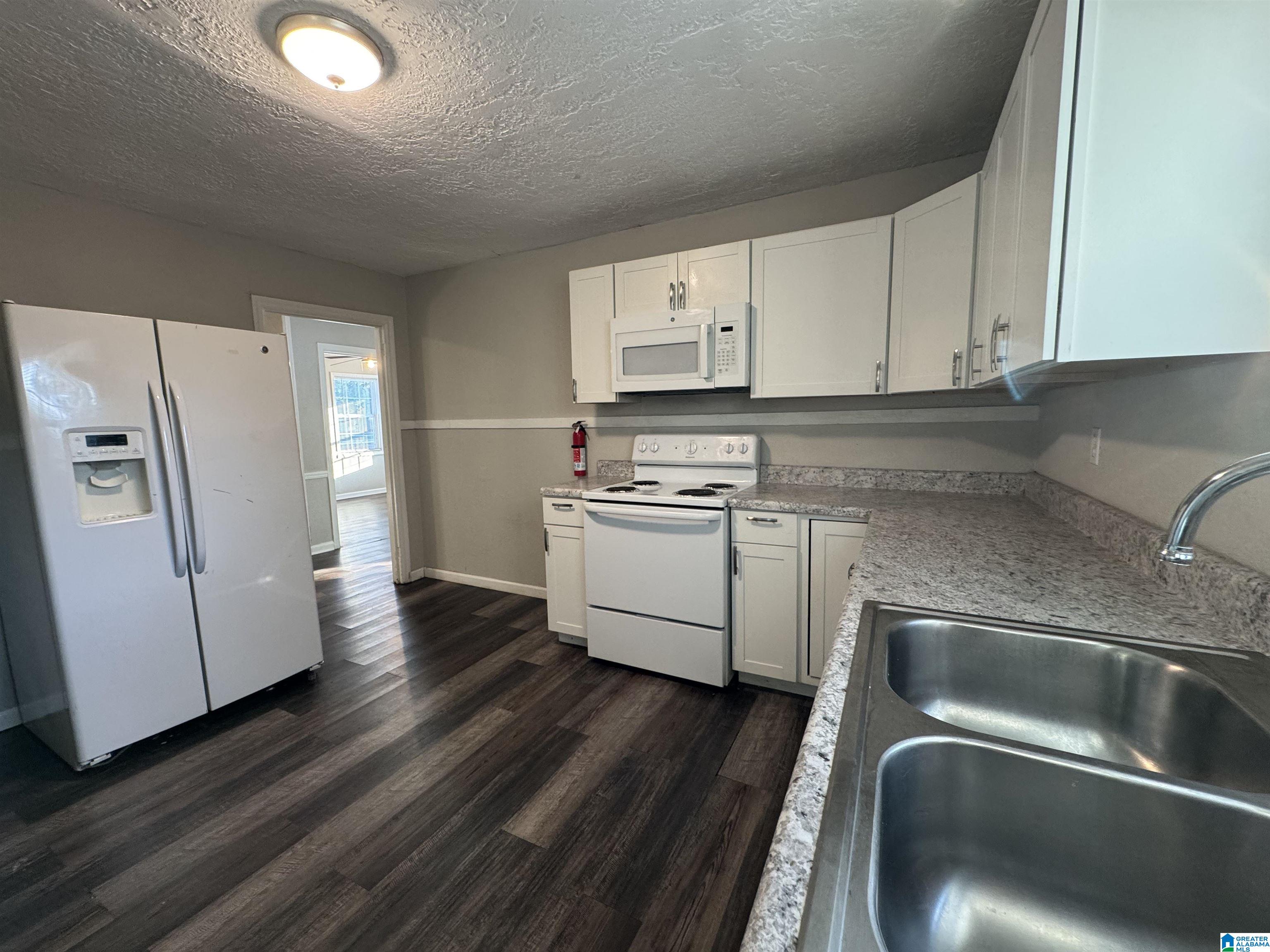 804 ELM AVENUE