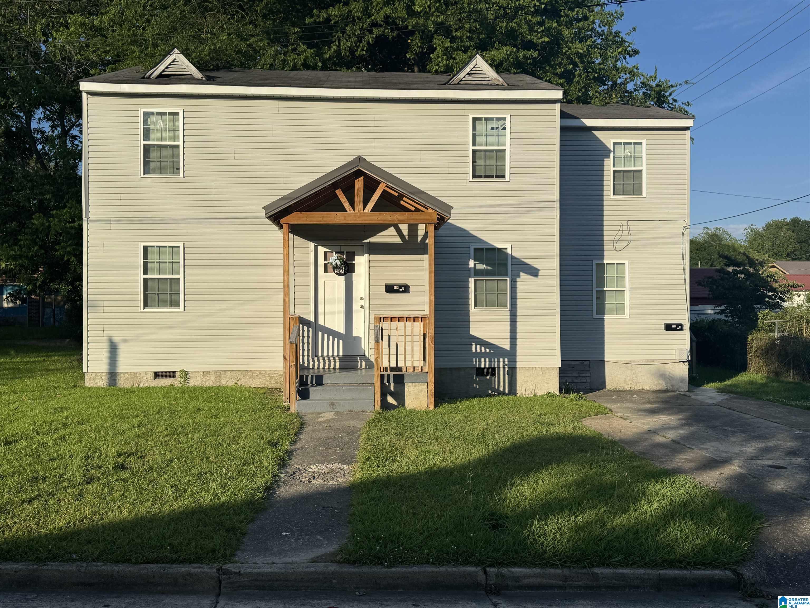 804 ELM AVENUE