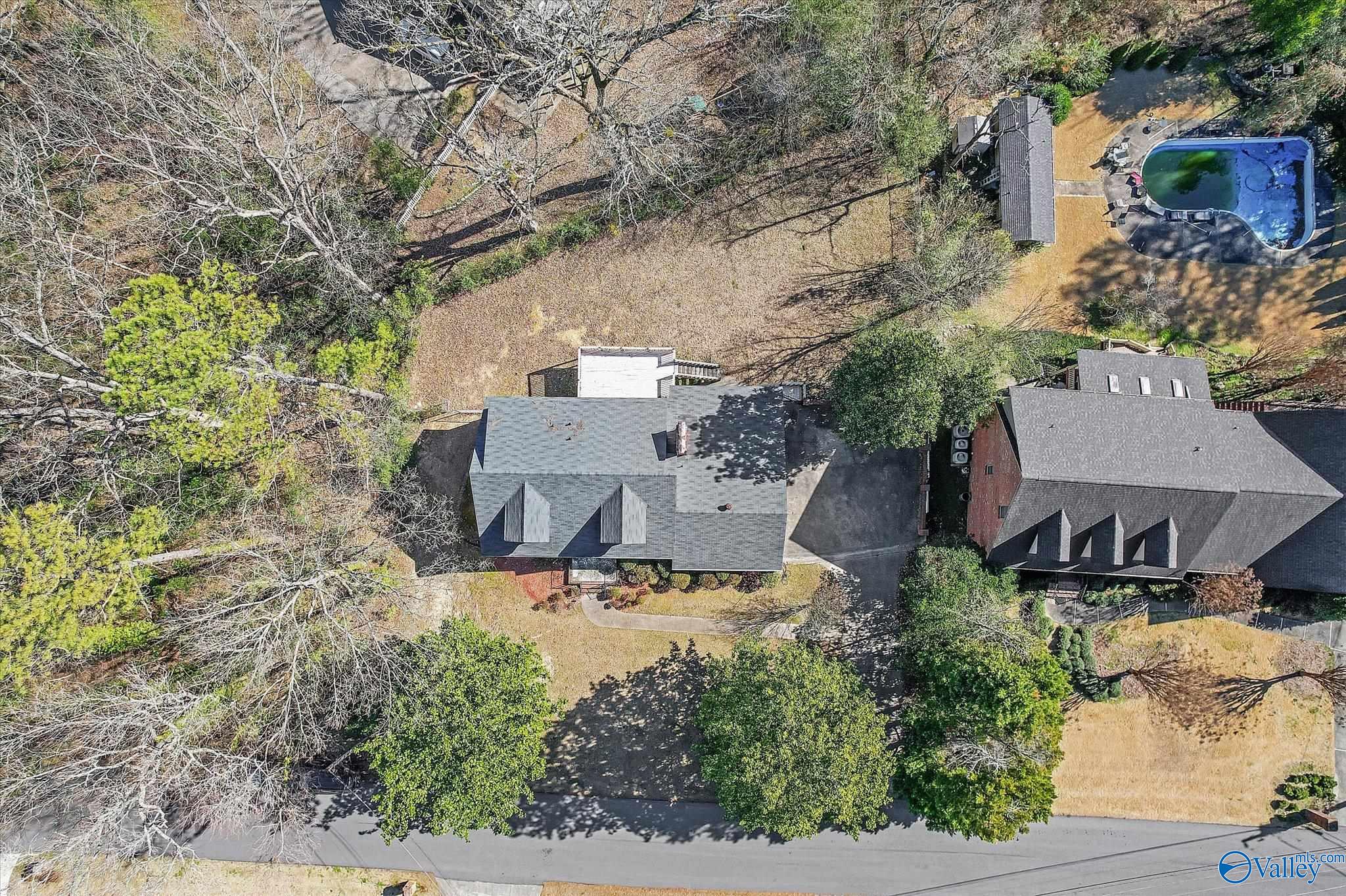304 W Hartwood Drive