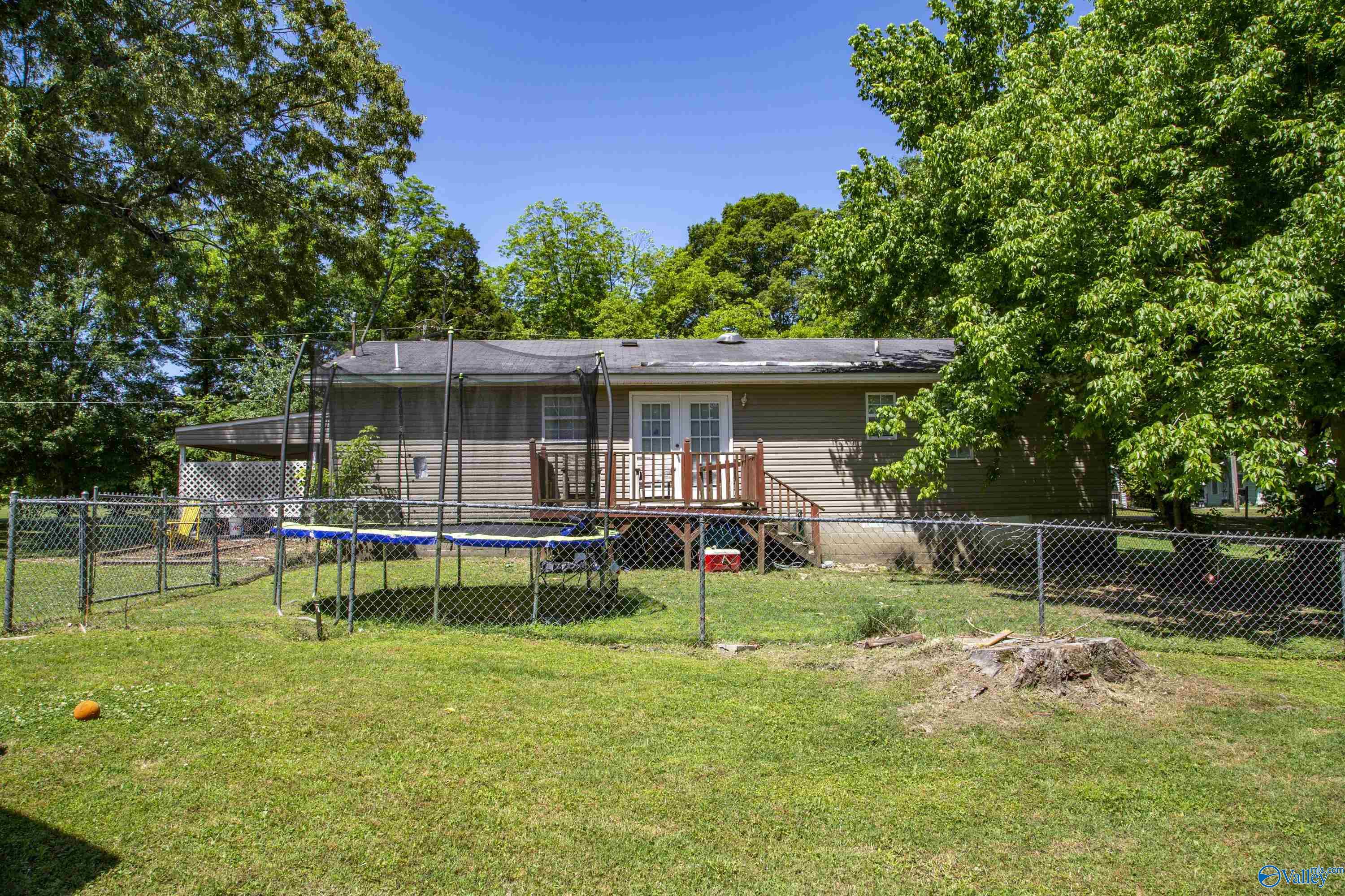 505 Darnell Street