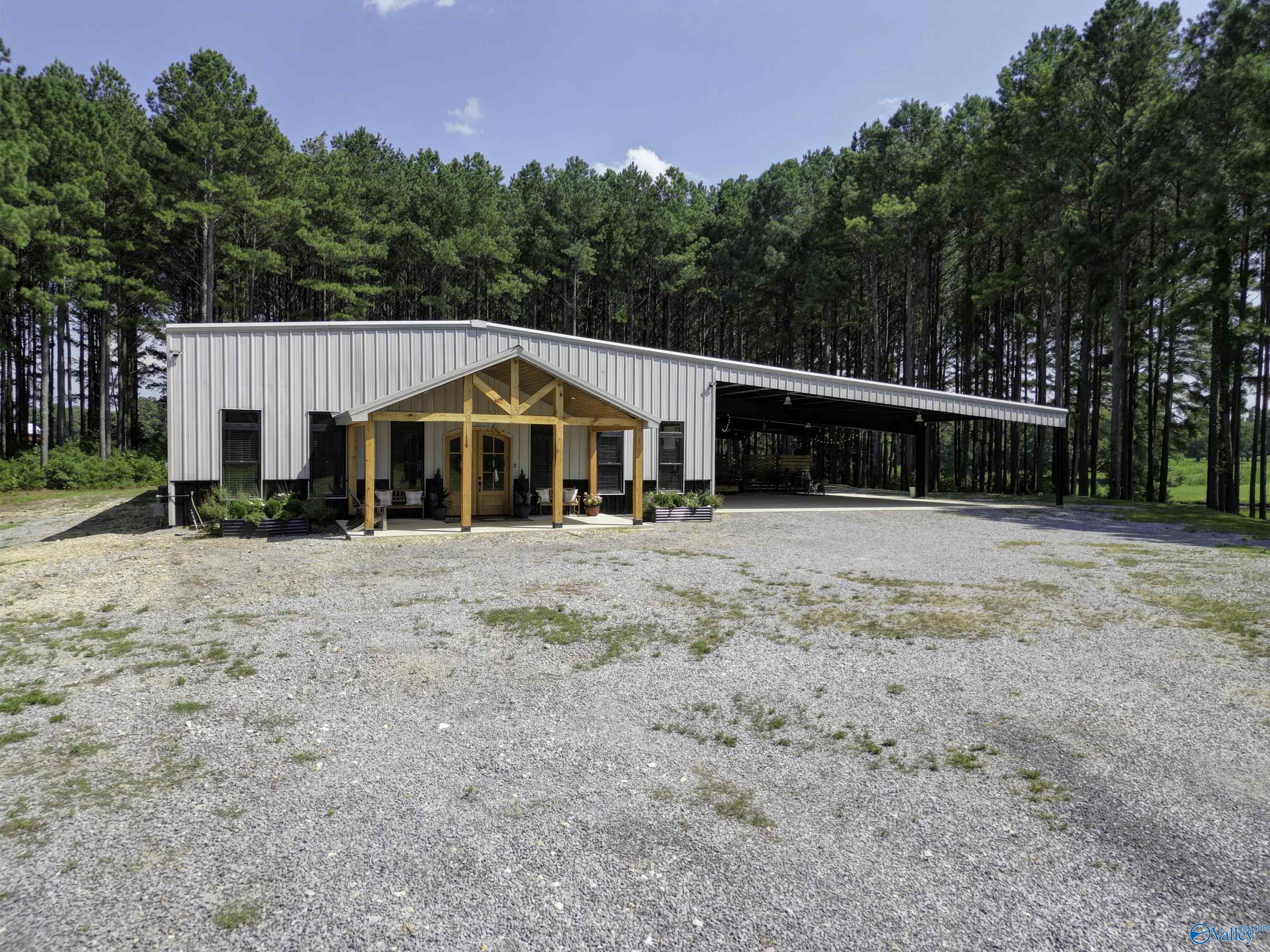 467 County Road 1