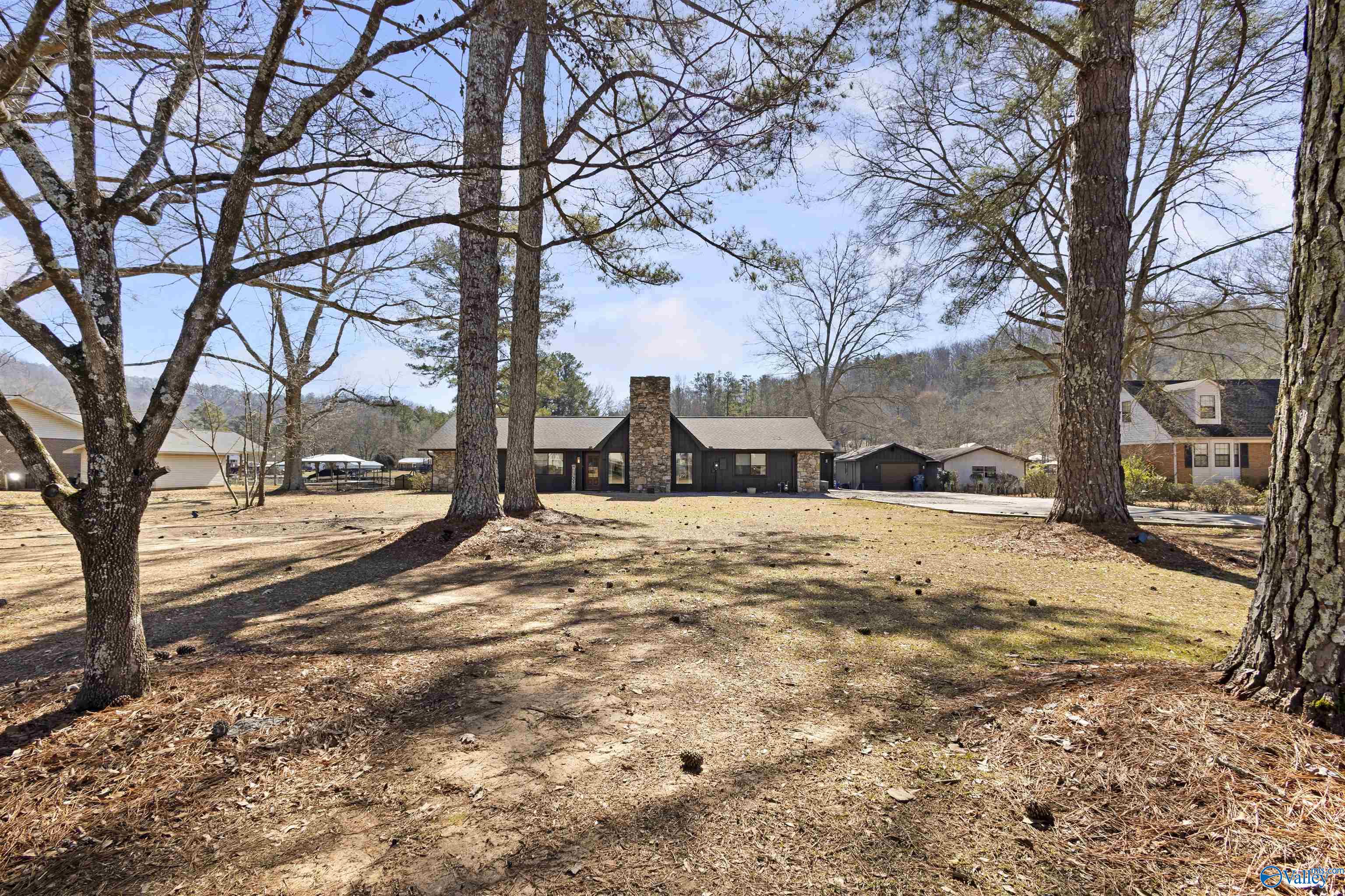 240 Canoe Creek Road