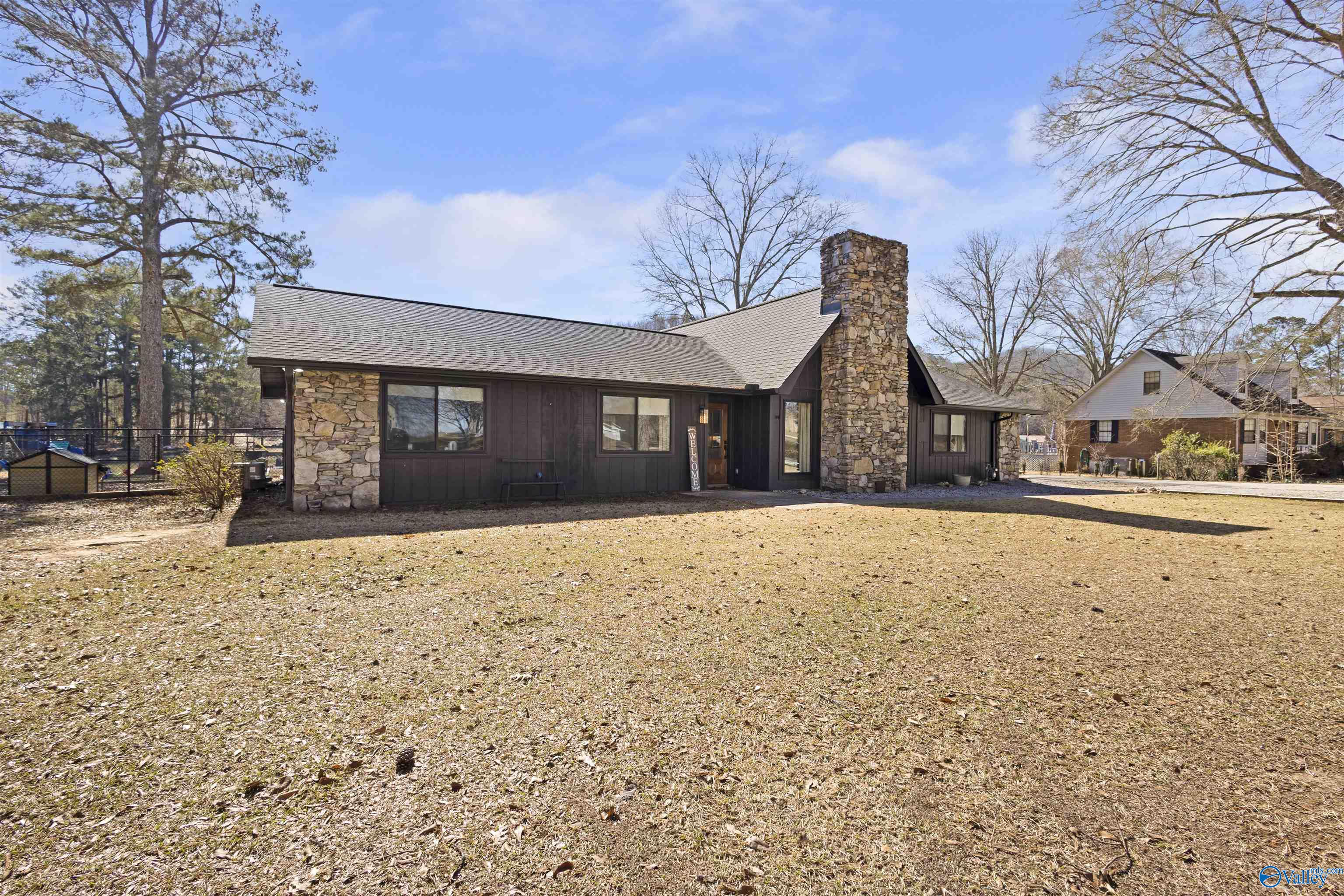 240 Canoe Creek Road