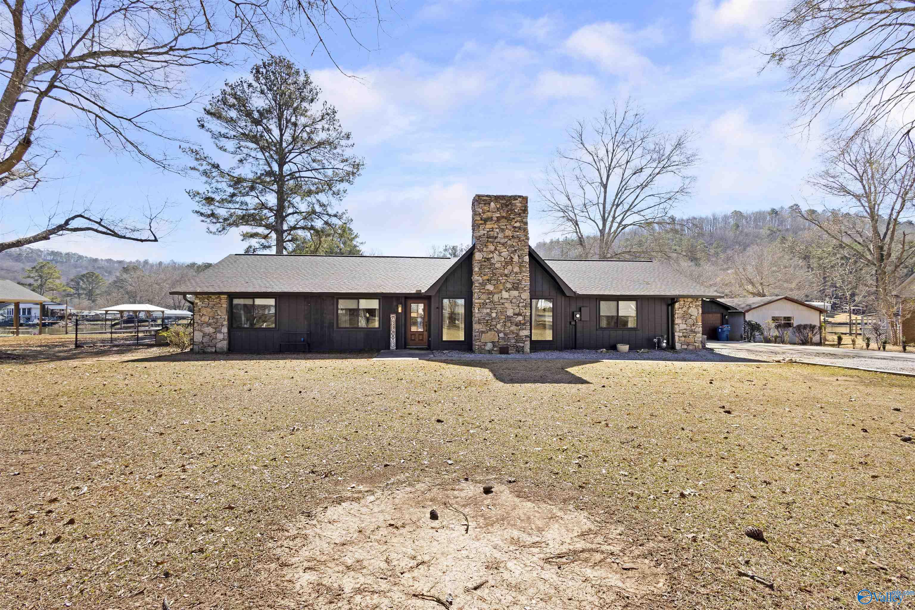 240 Canoe Creek Road
