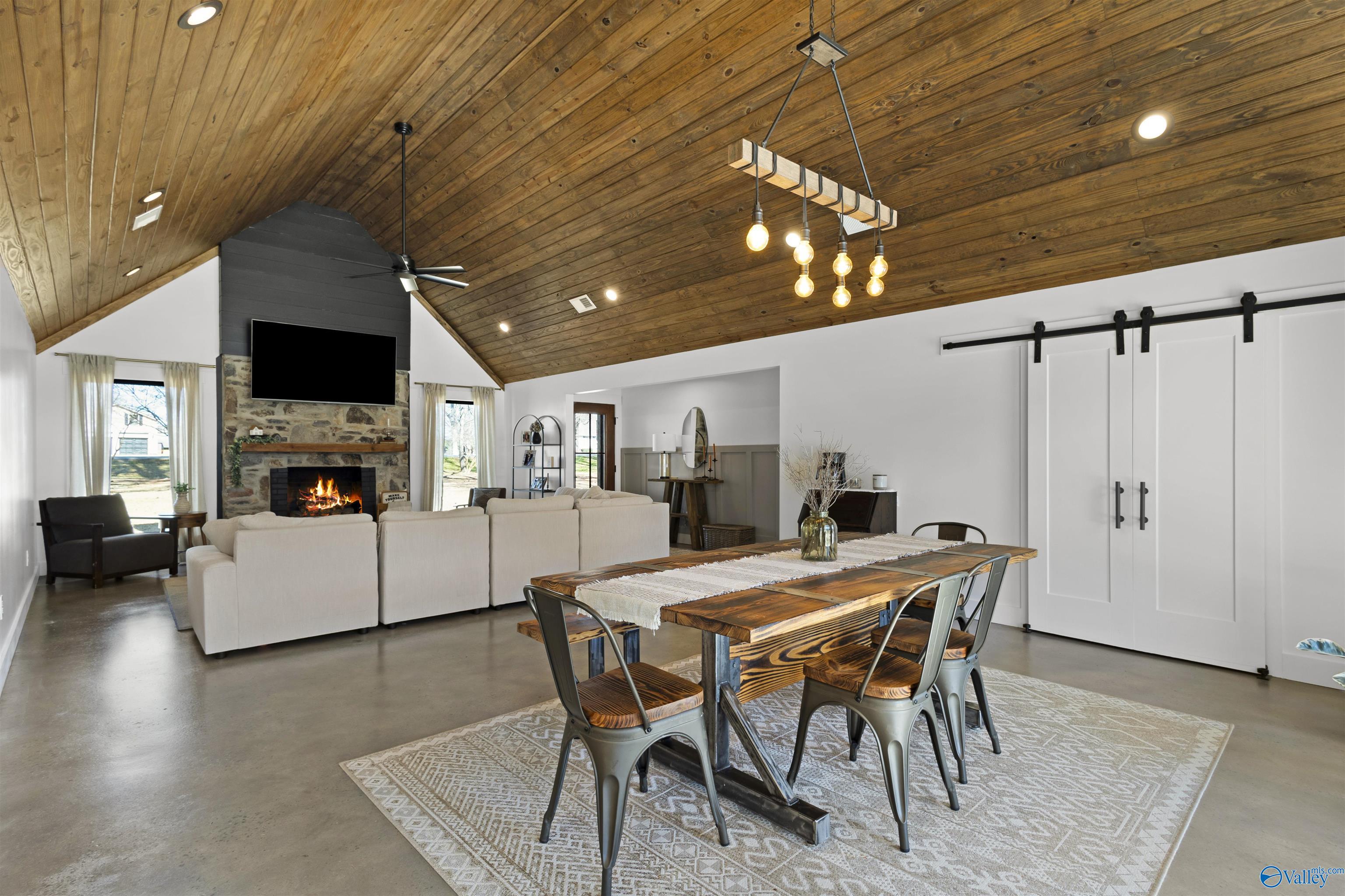 240 Canoe Creek Road