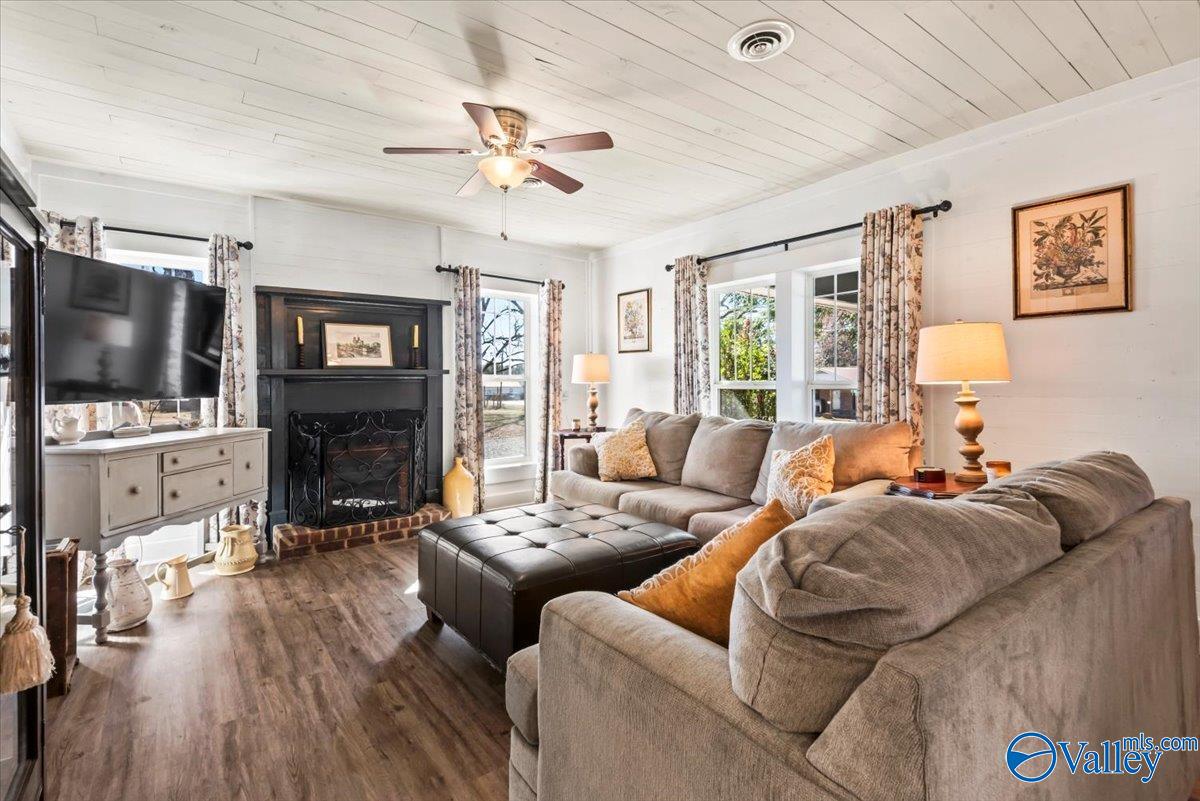 377 East Highway