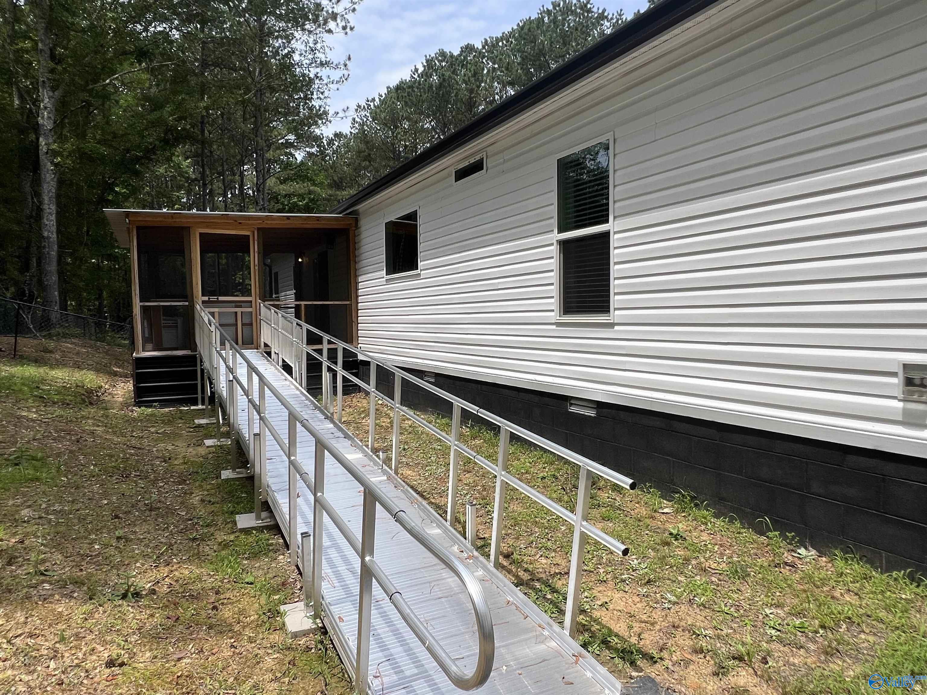 4325 Lay Springs Road