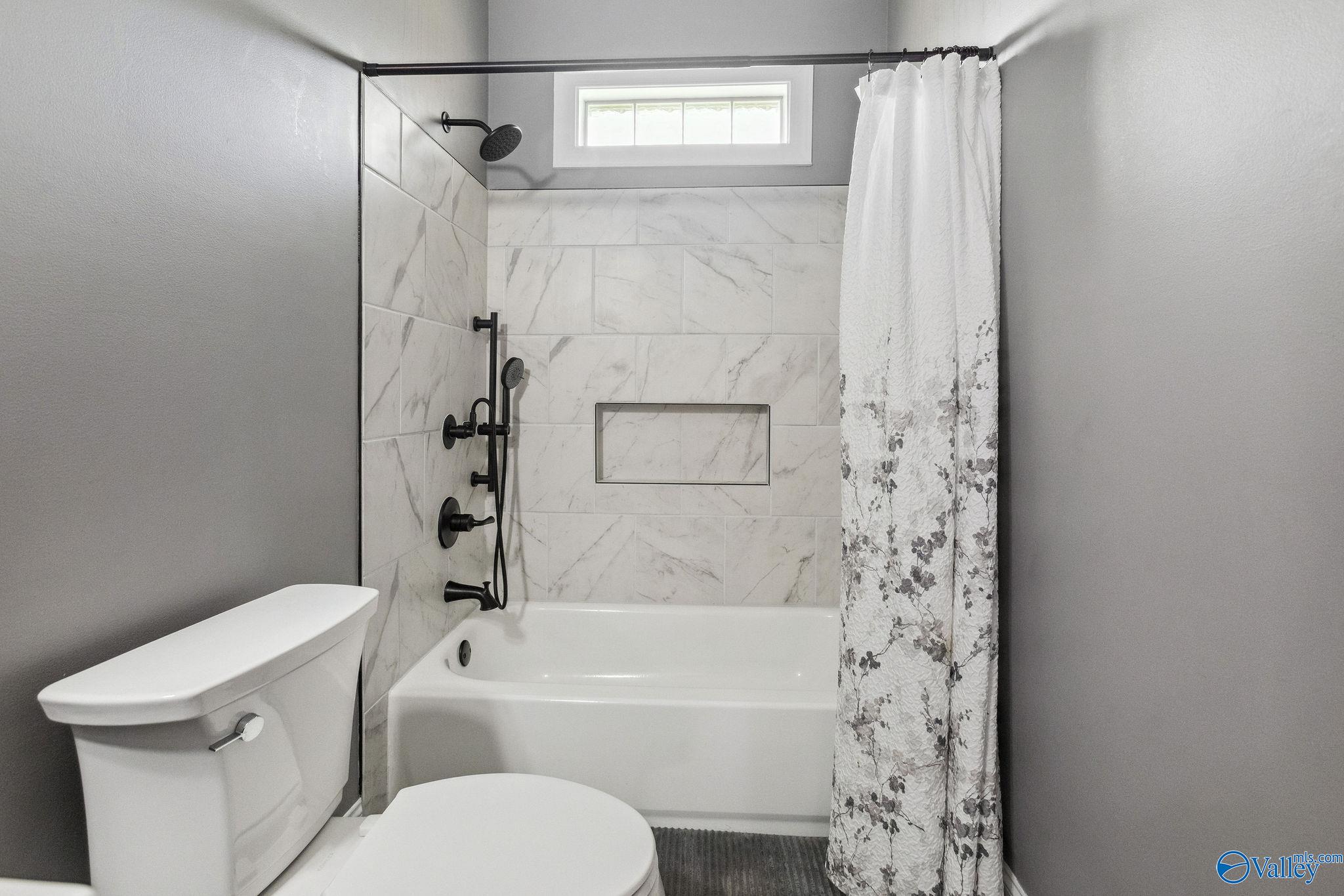 2801 Mountain View Drive