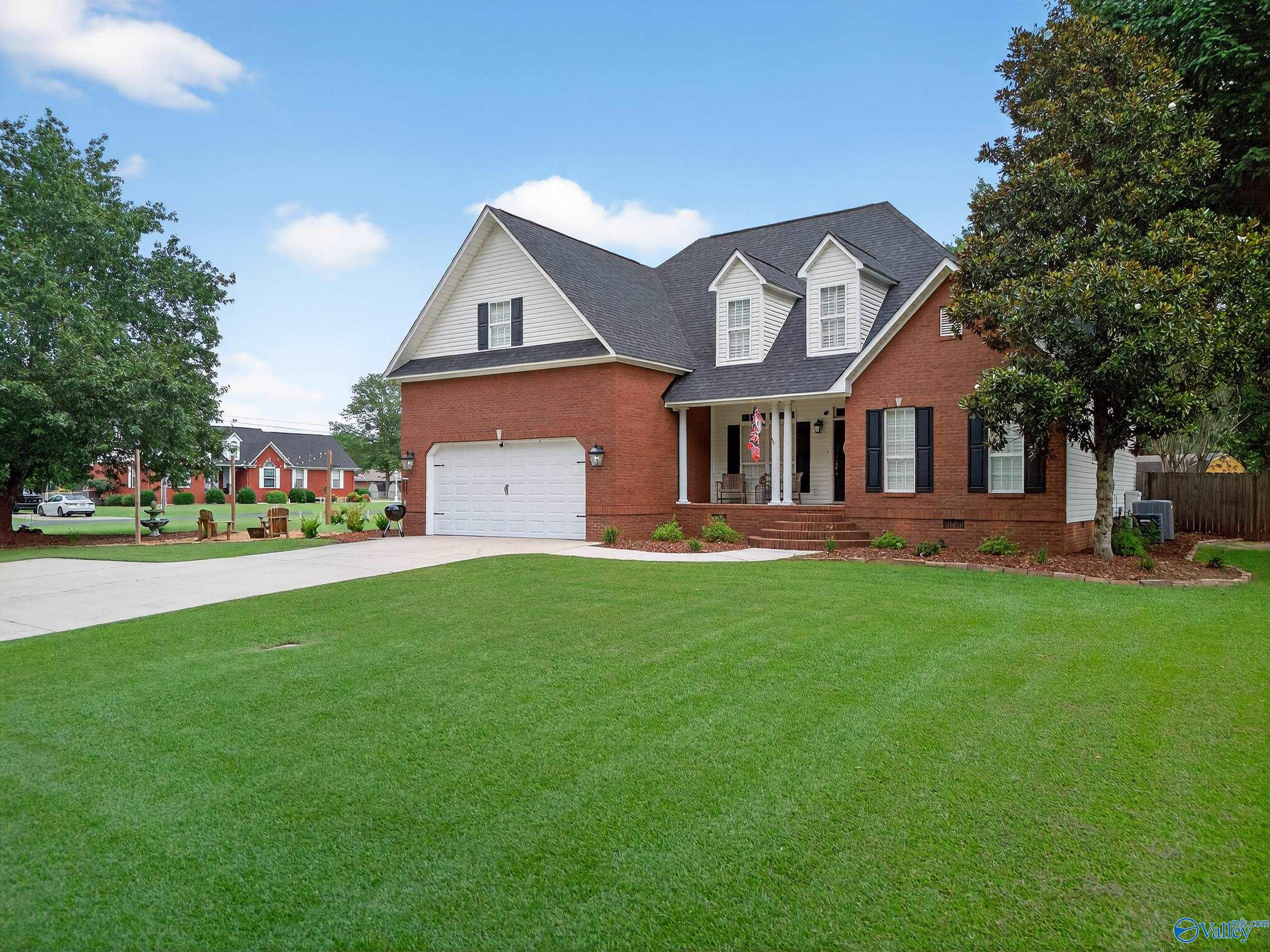 1202 Crestbrook Drive
