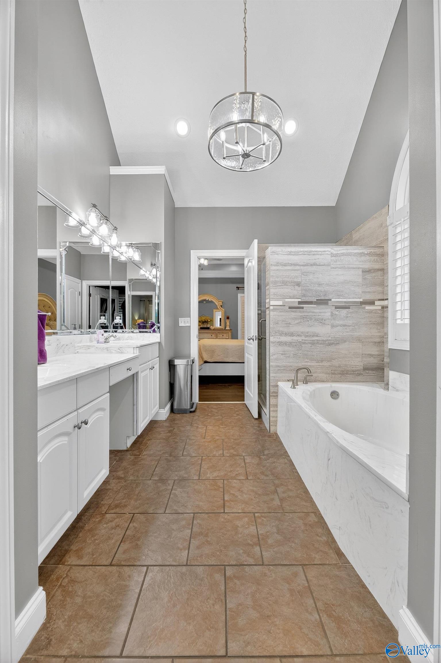 1202 Crestbrook Drive