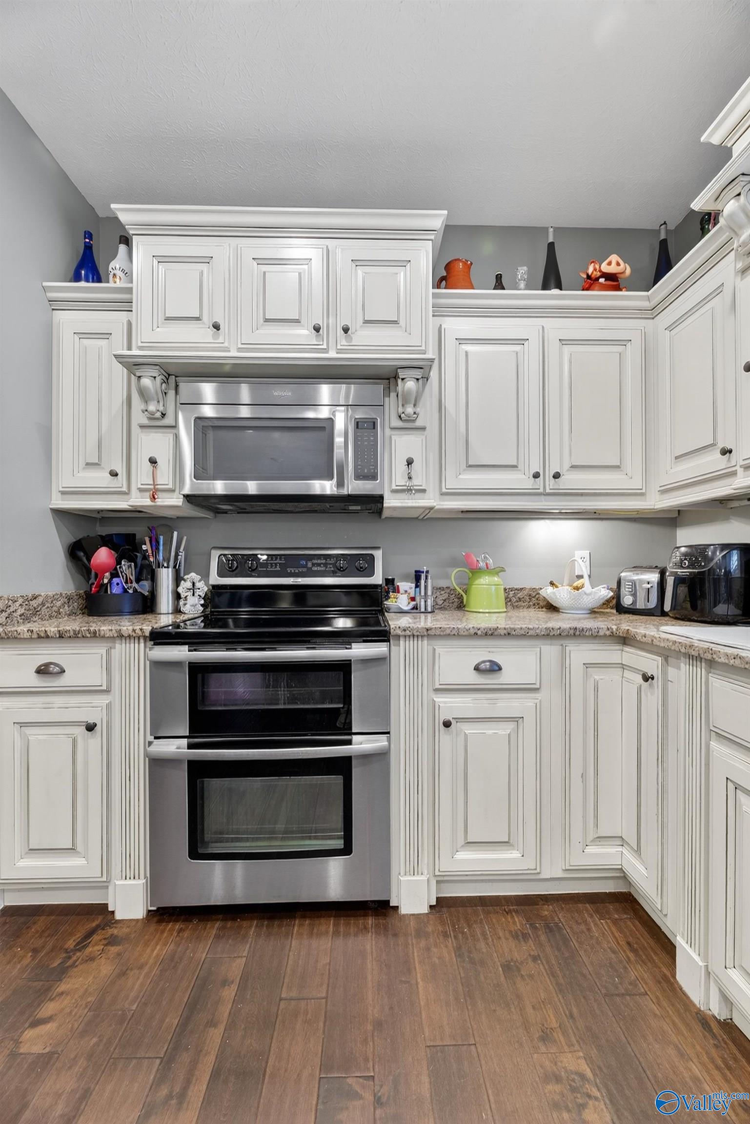 1202 Crestbrook Drive