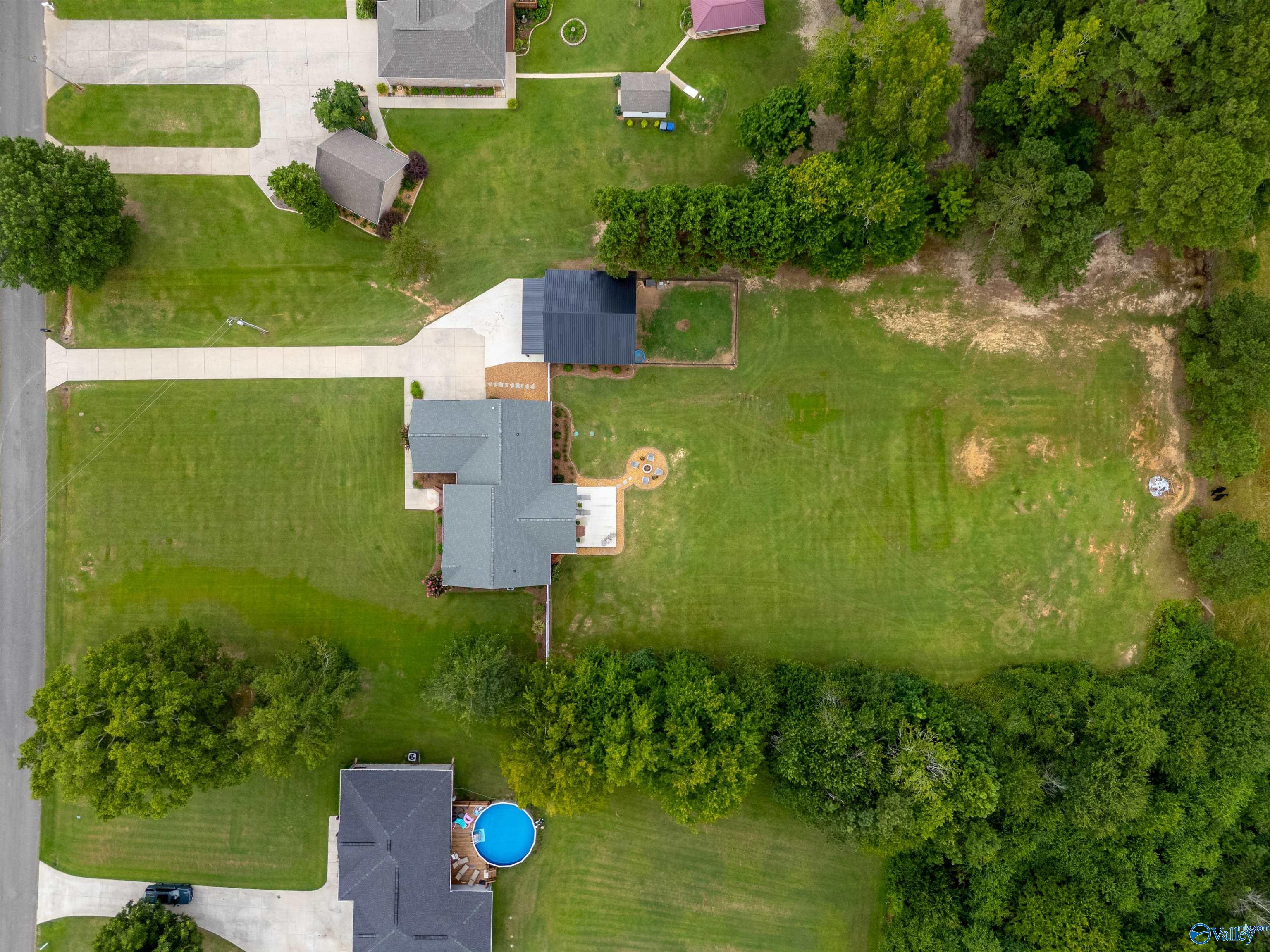 2225 Oak Drive