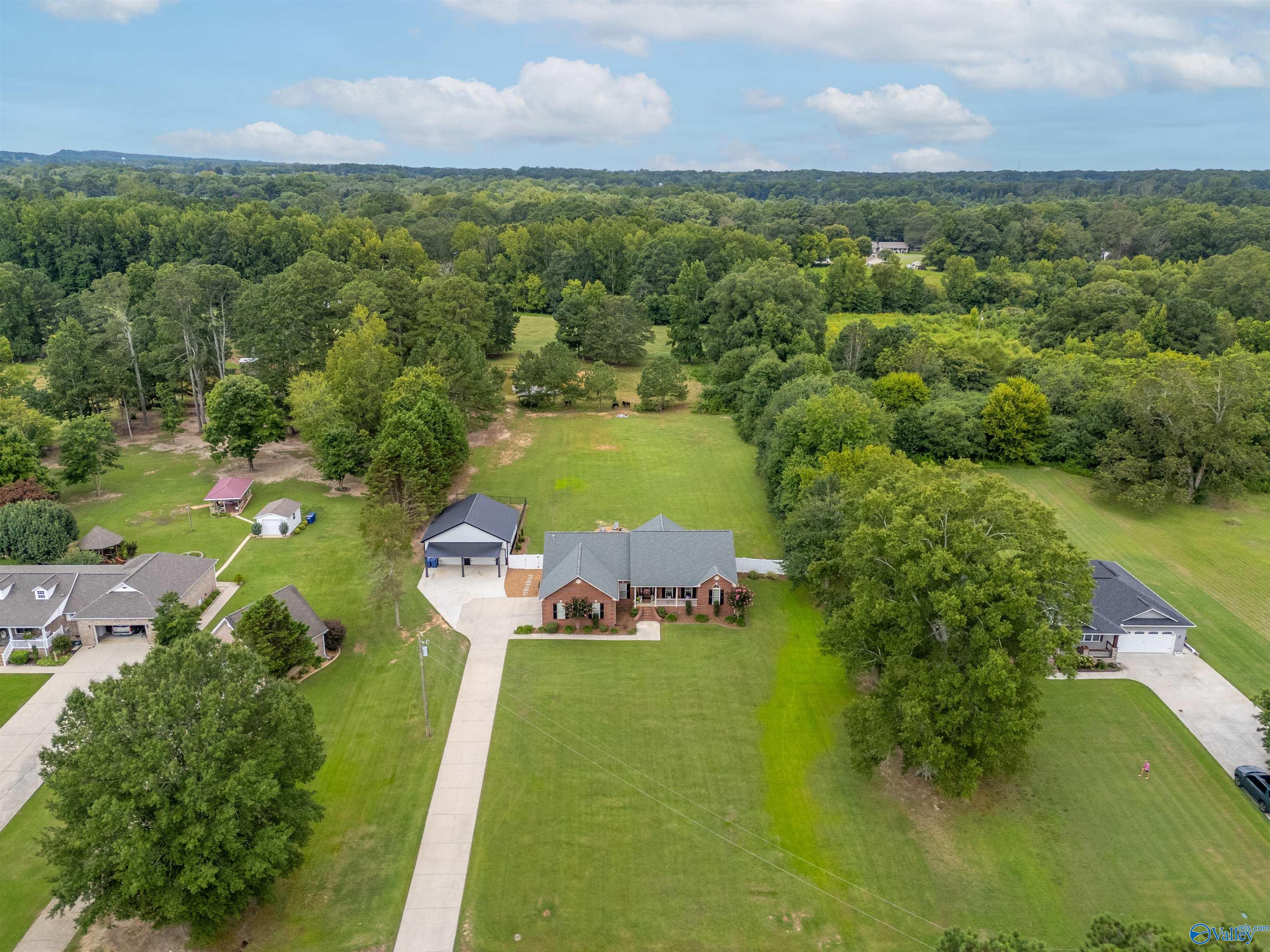 2225 Oak Drive