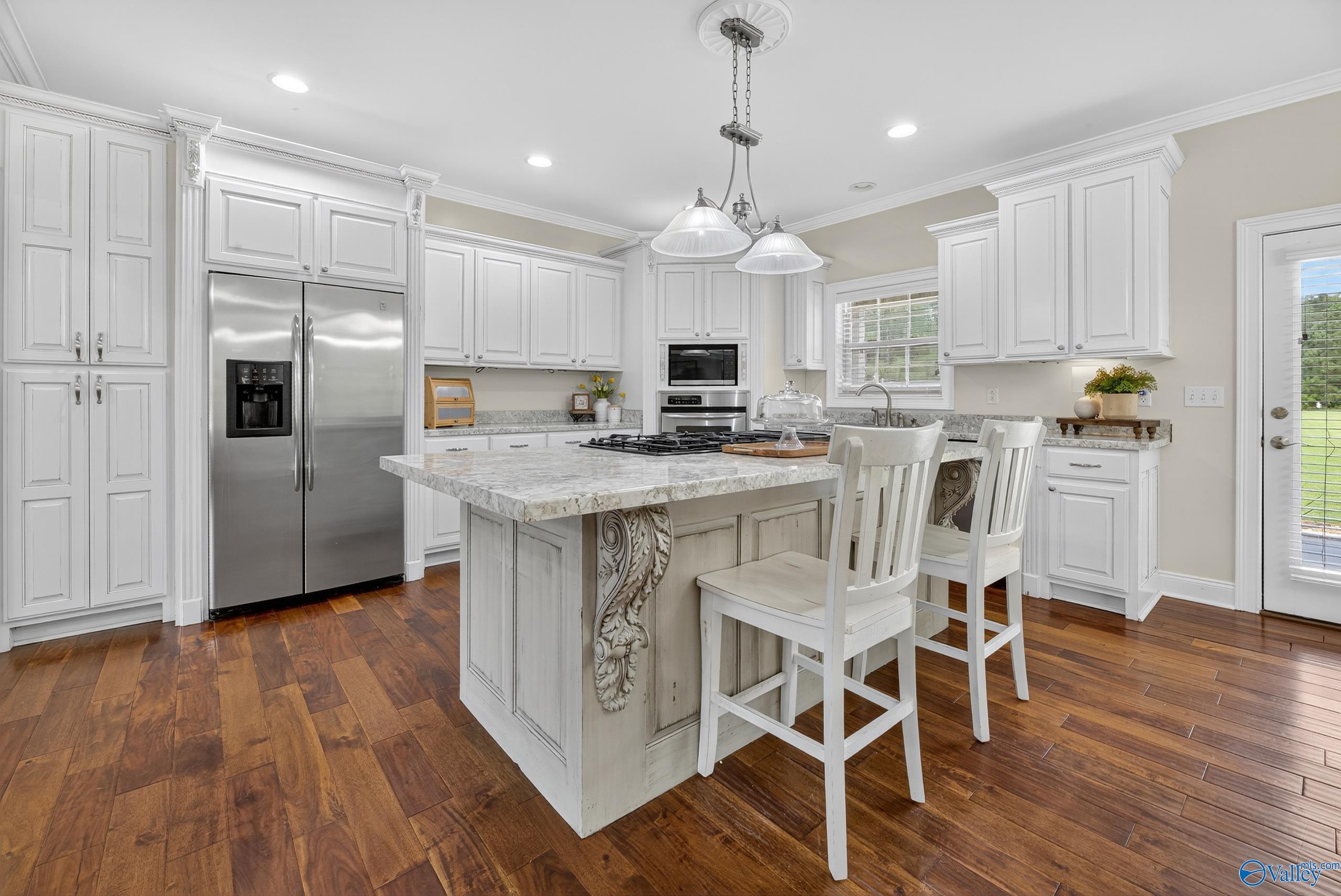 2225 Oak Drive