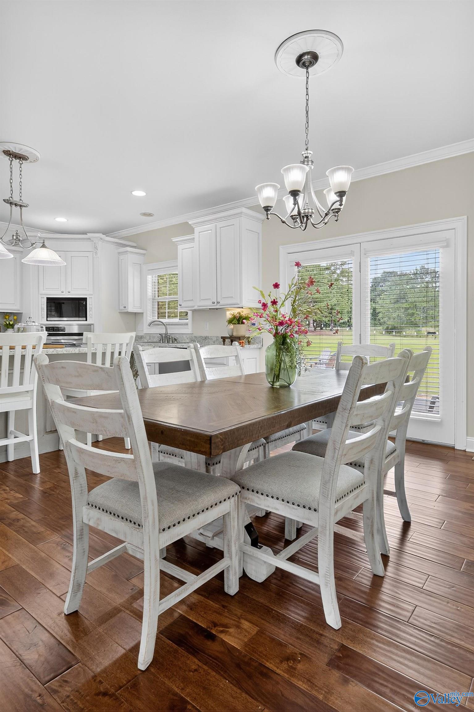 2225 Oak Drive