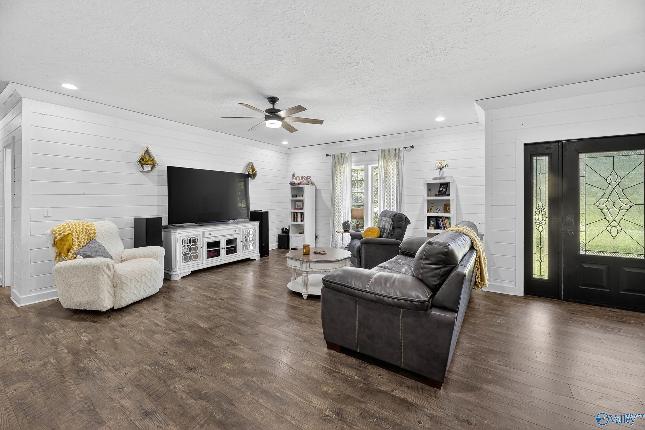 146 Hidden Lakes Drive