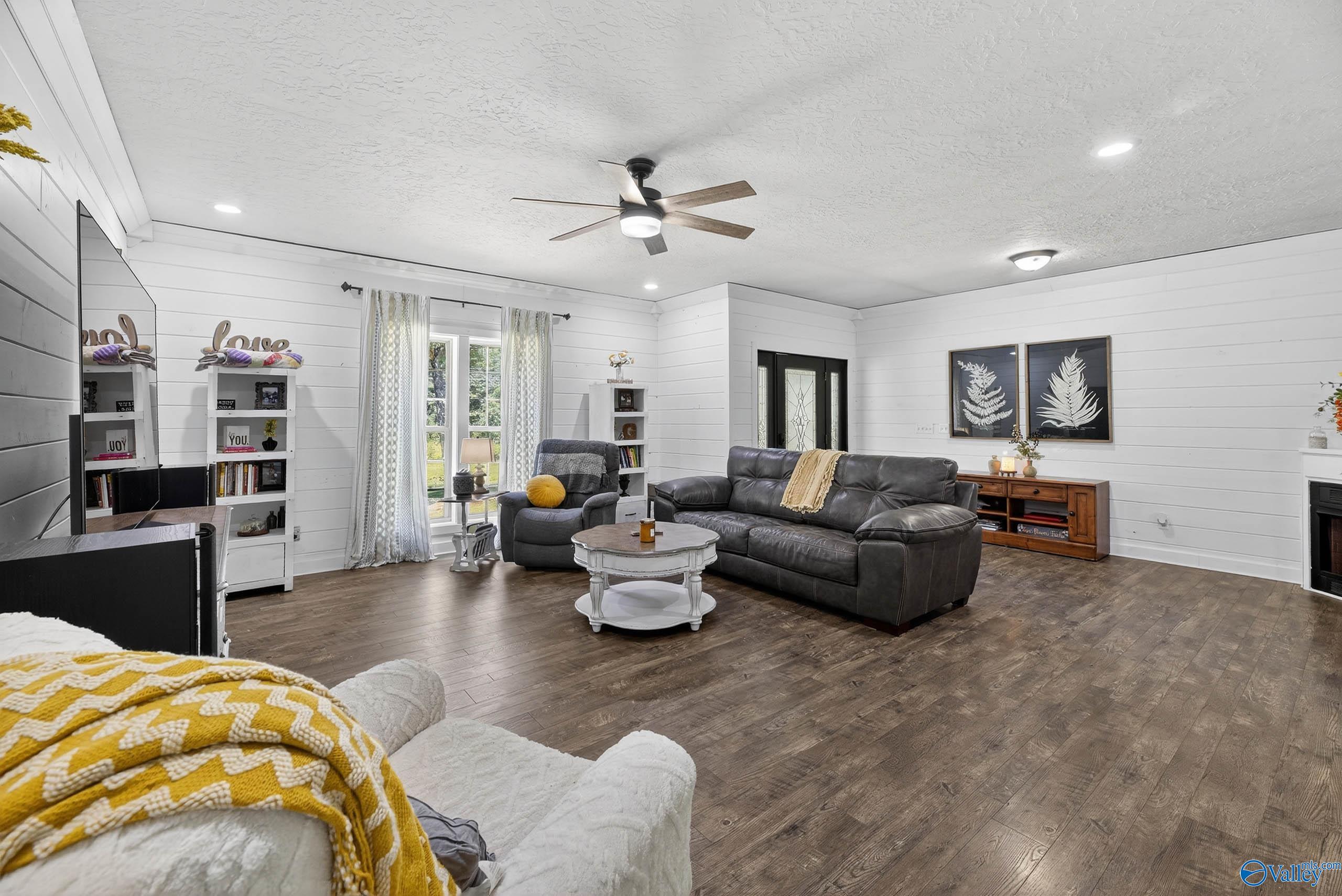 146 Hidden Lakes Drive