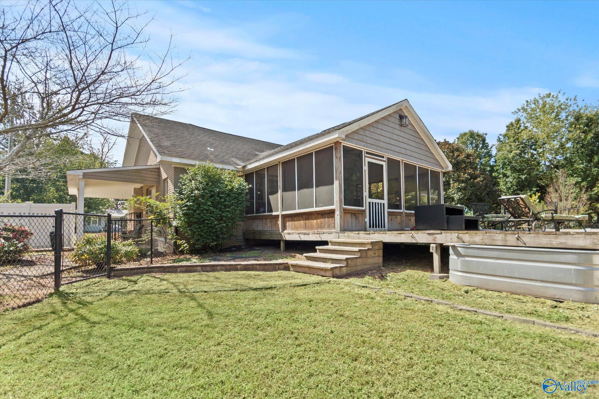 1249 Sardis Drive