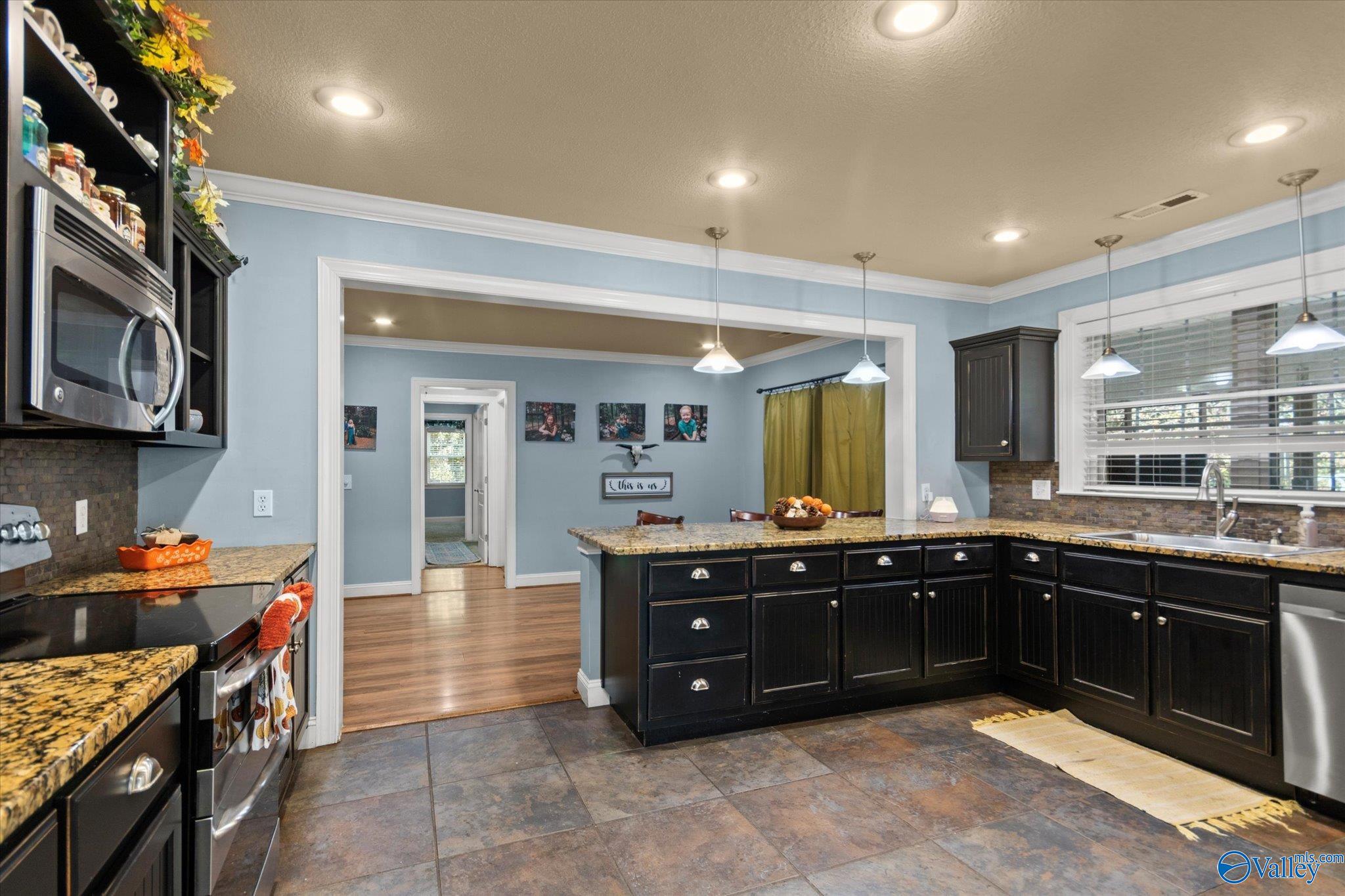 1249 Sardis Drive