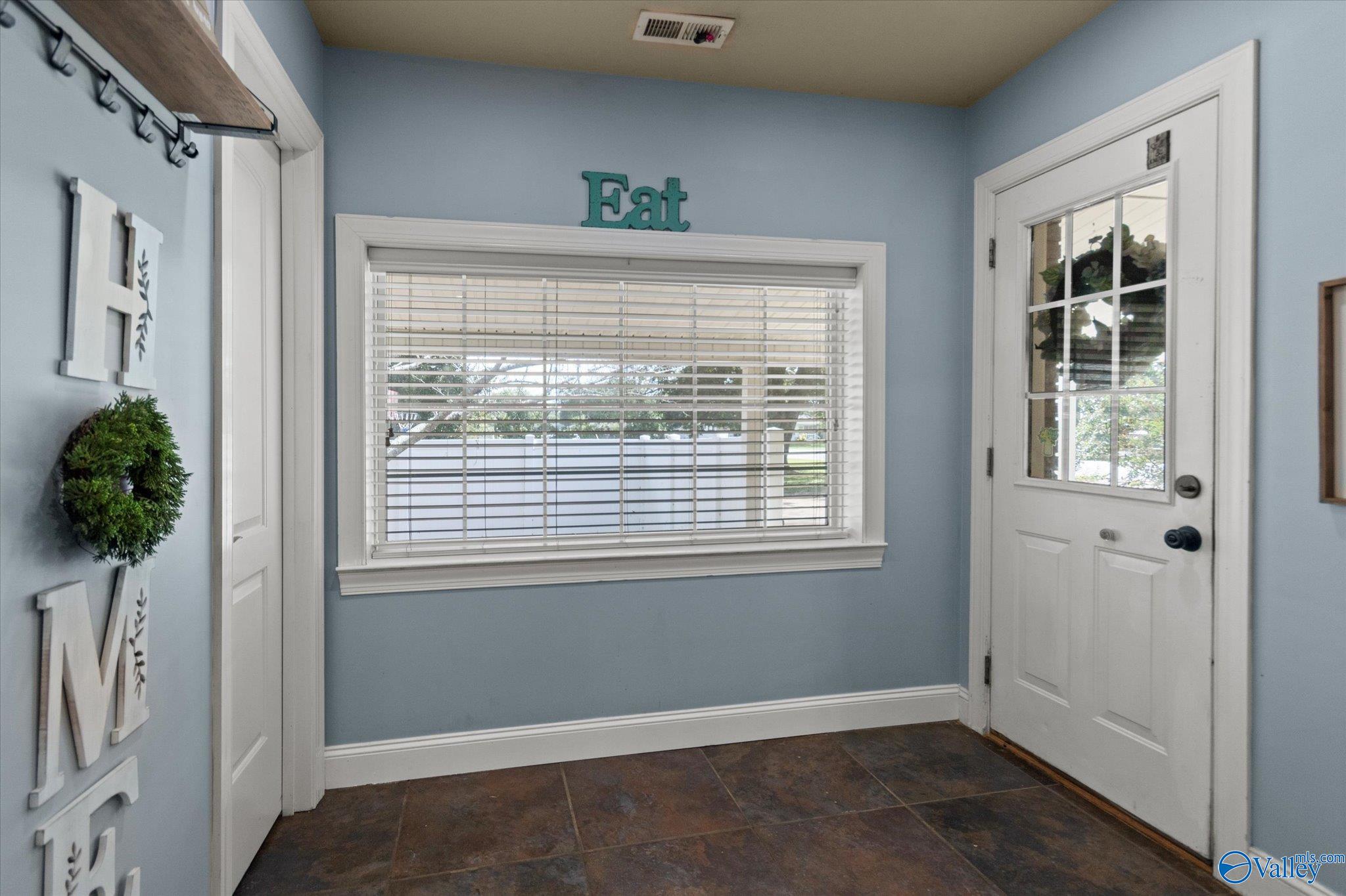 1249 Sardis Drive