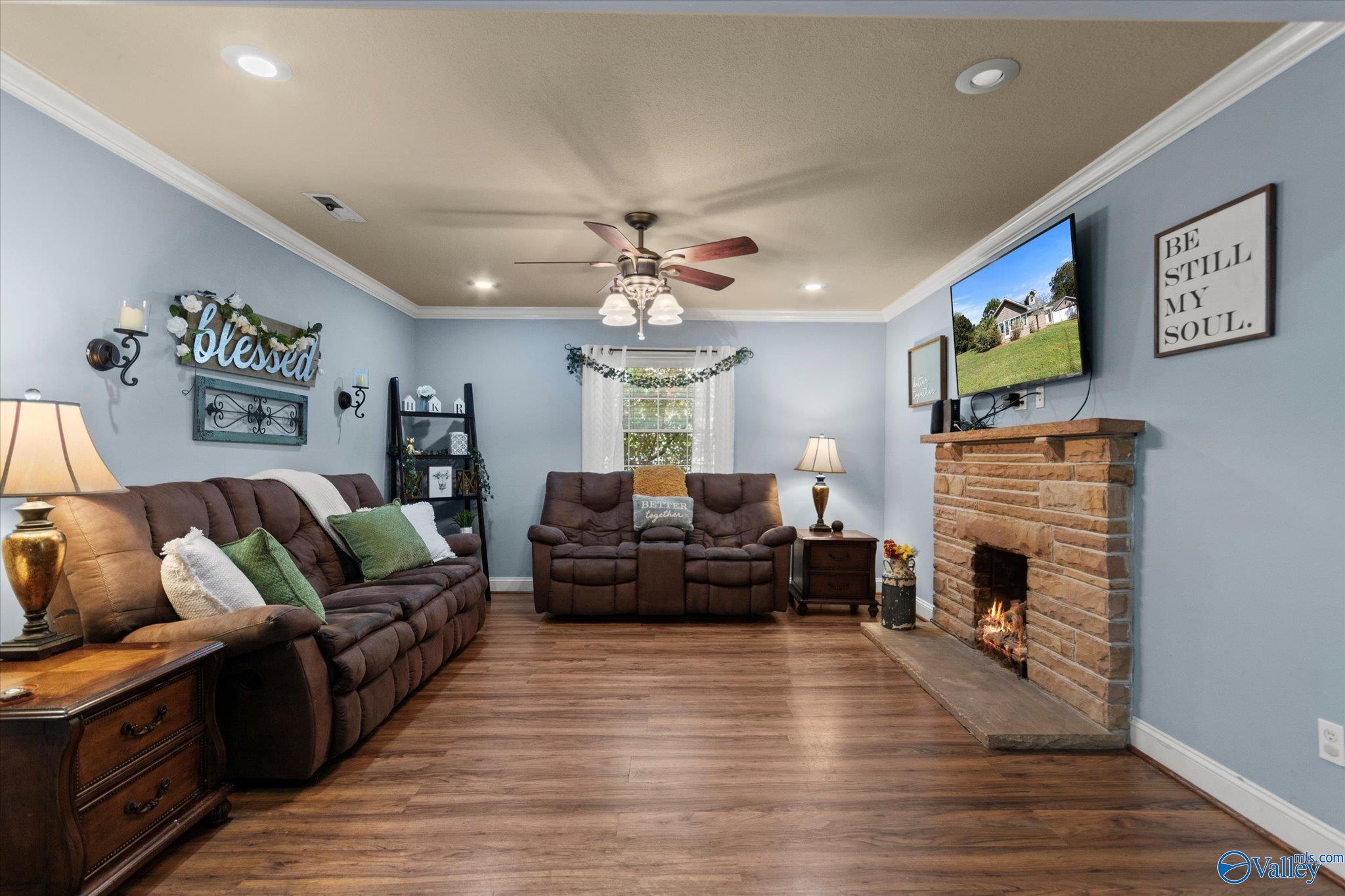 1249 Sardis Drive