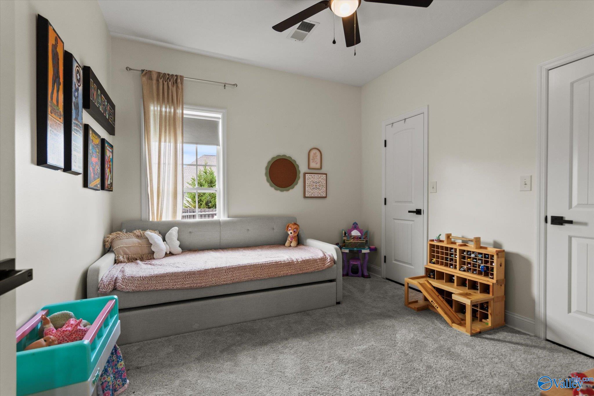 1580 Meadowlake Drive