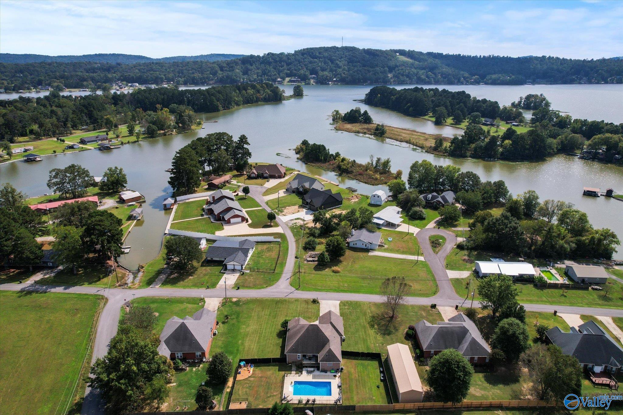 1580 Meadowlake Drive