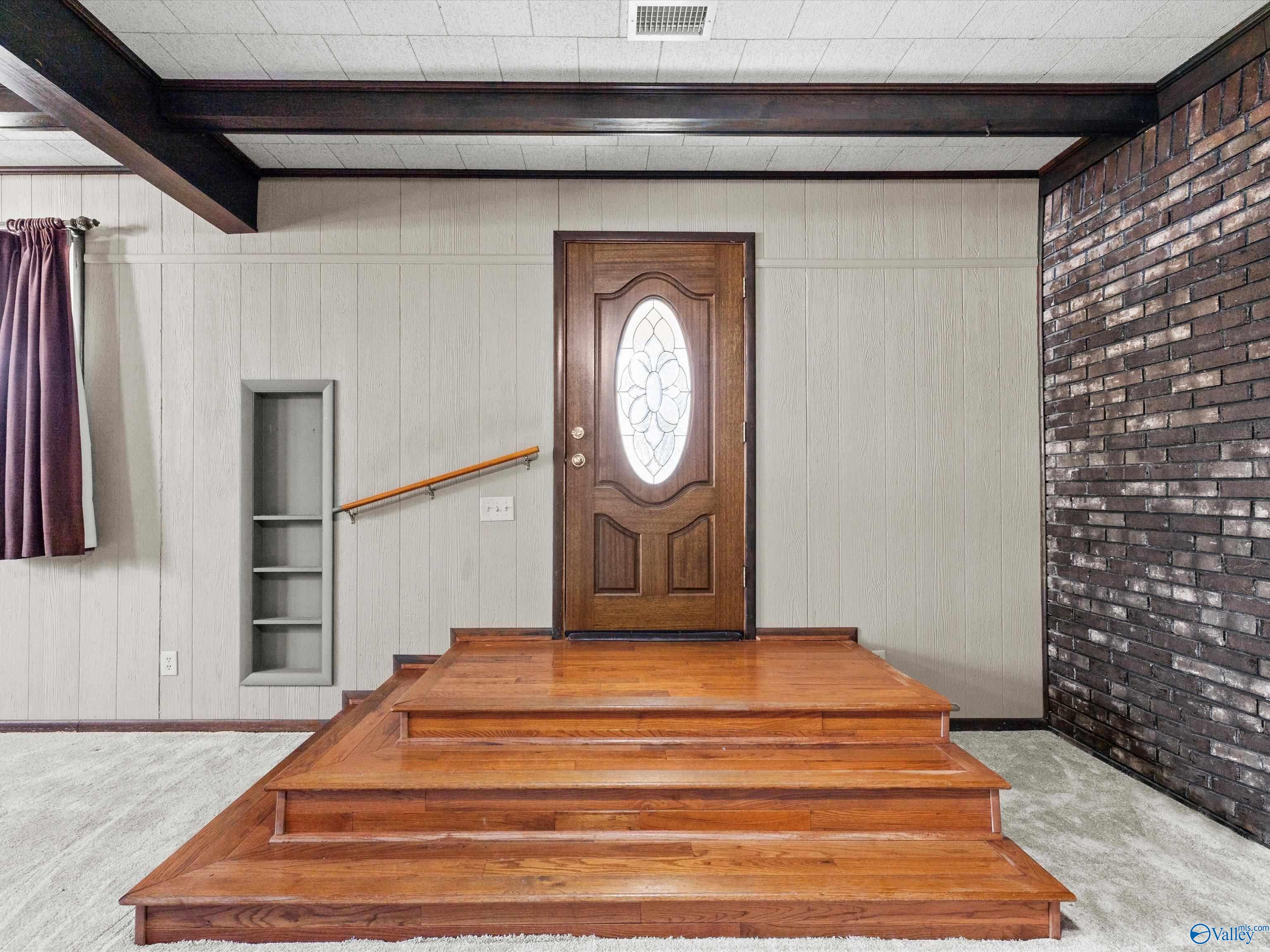 1227 County Road 383