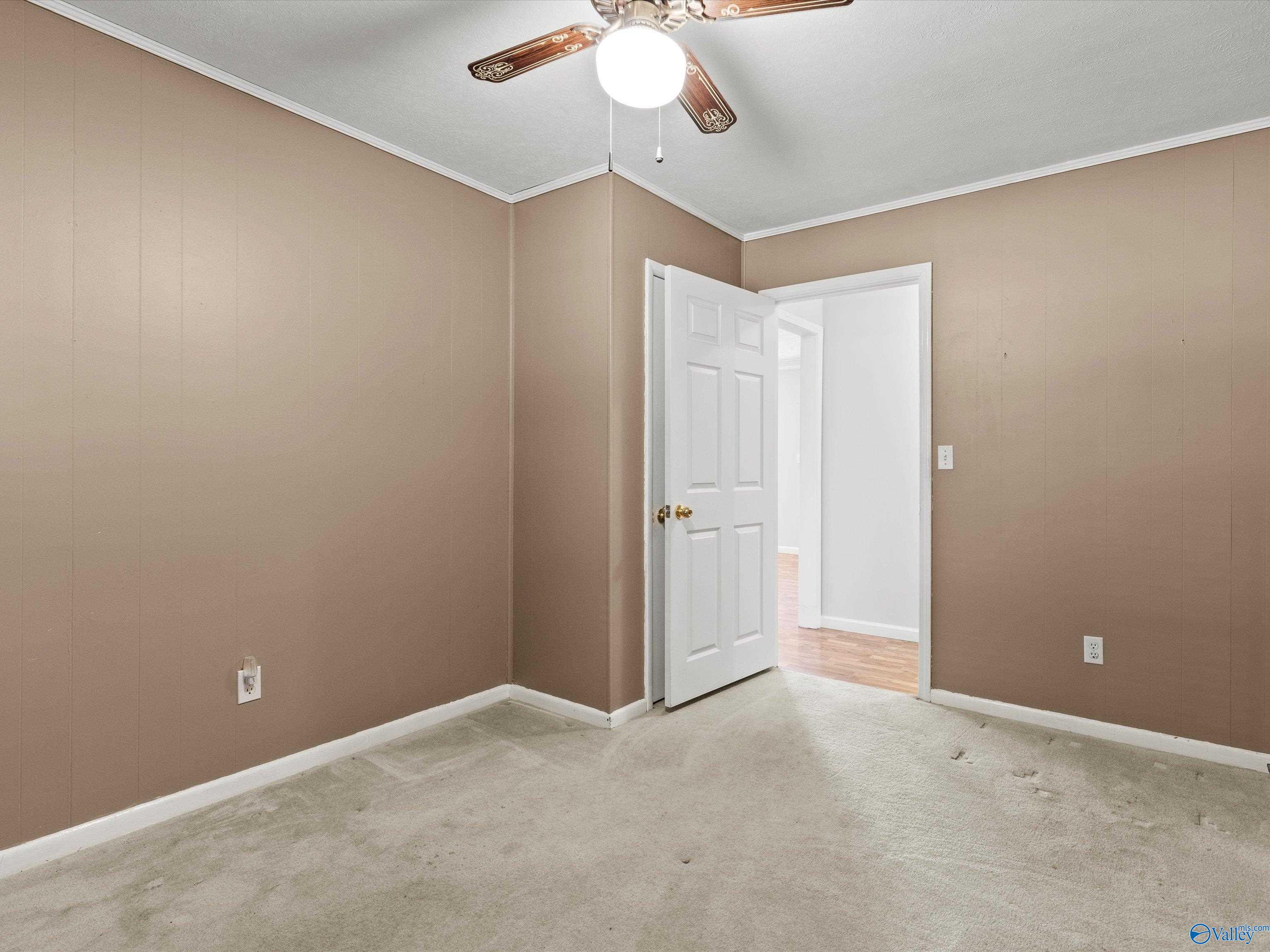 1227 County Road 383