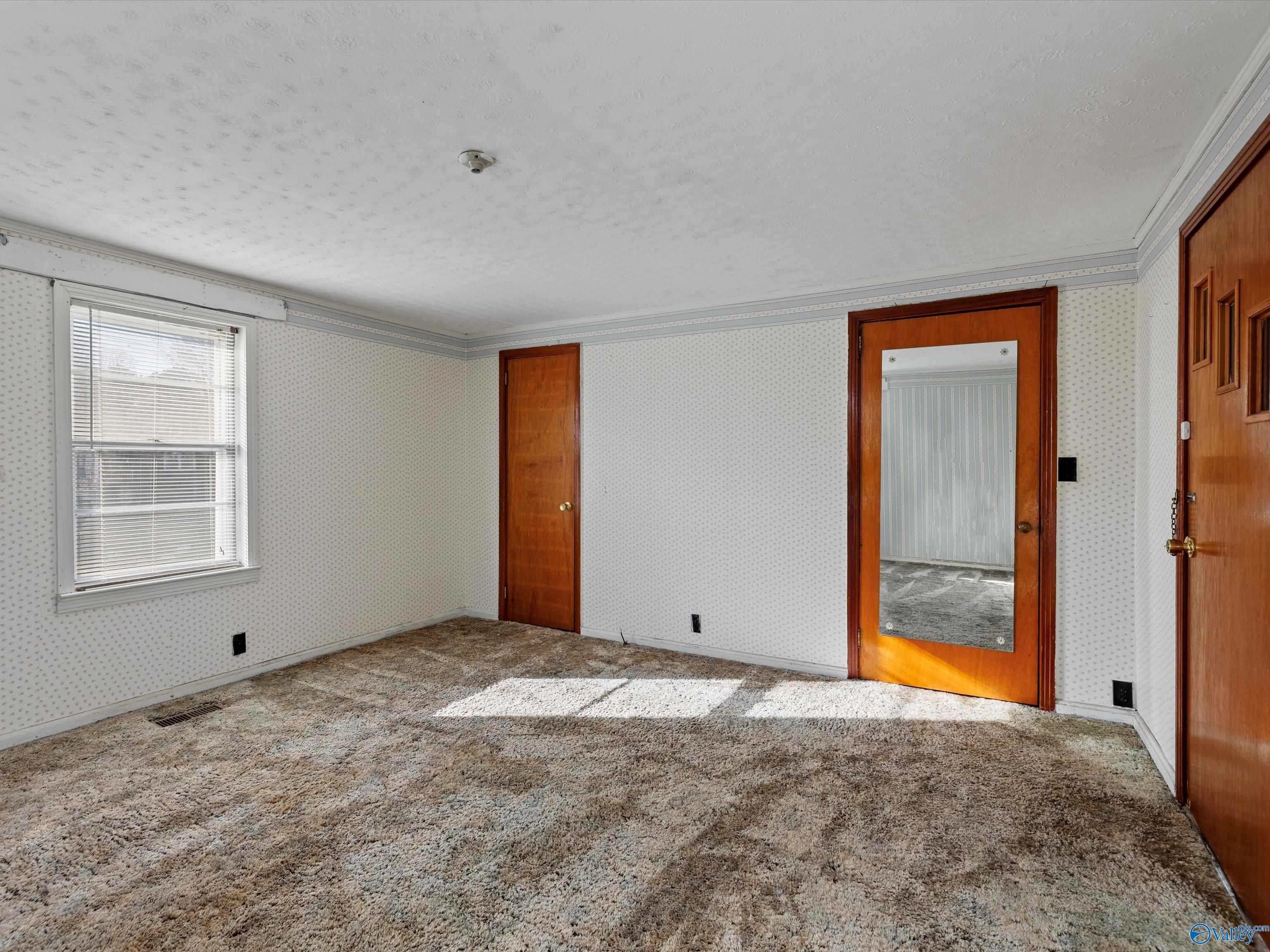 1283 County Road 383