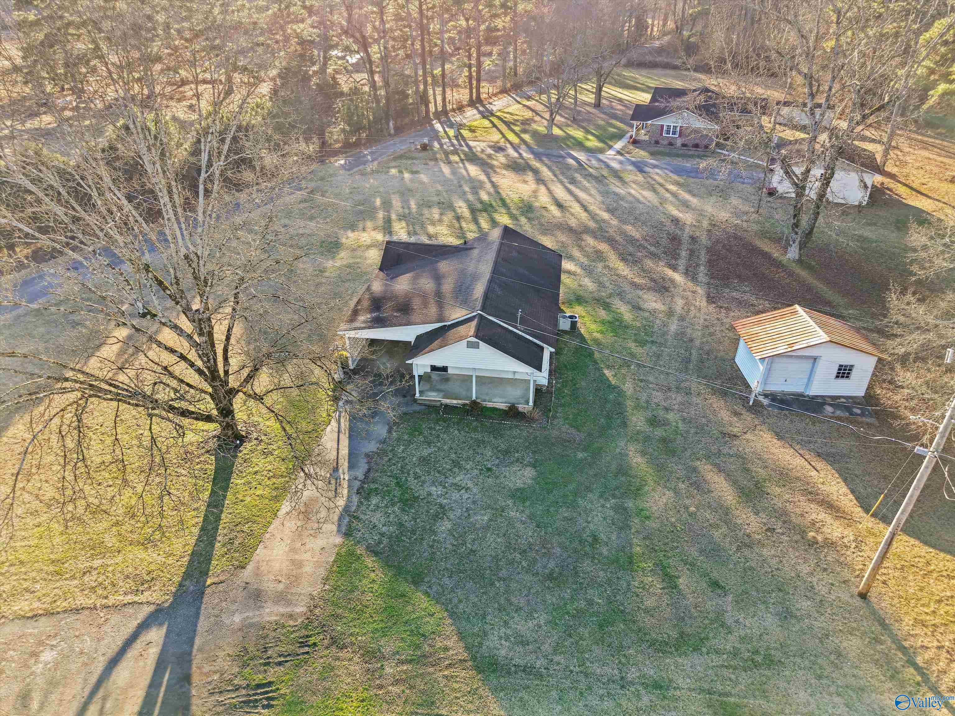 1283 County Road 383