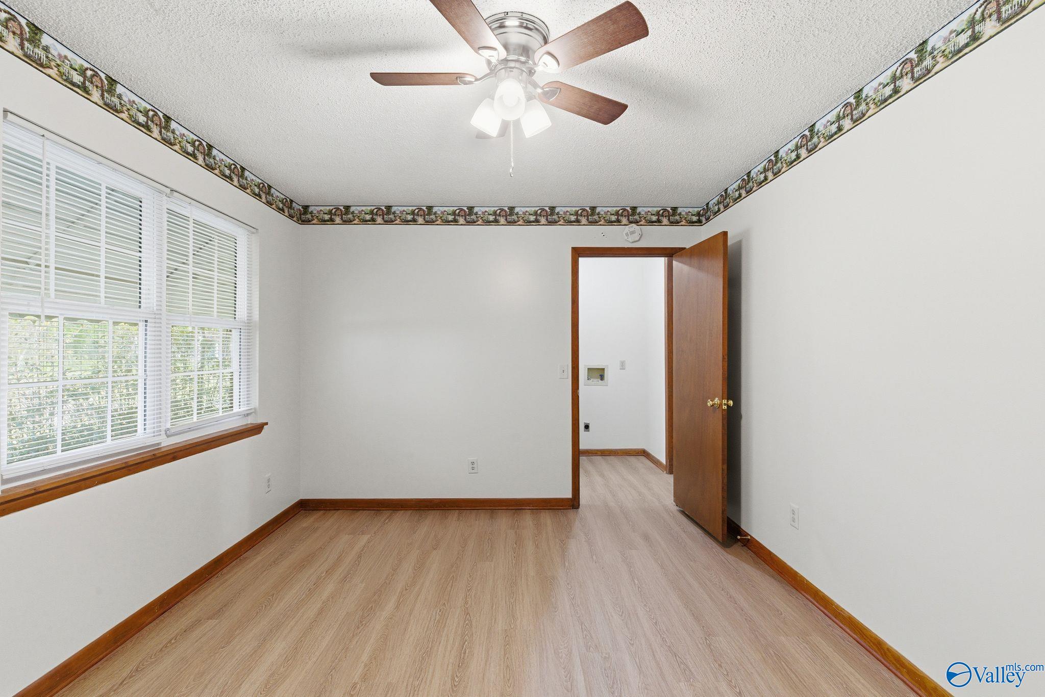200 Trailwood Drive