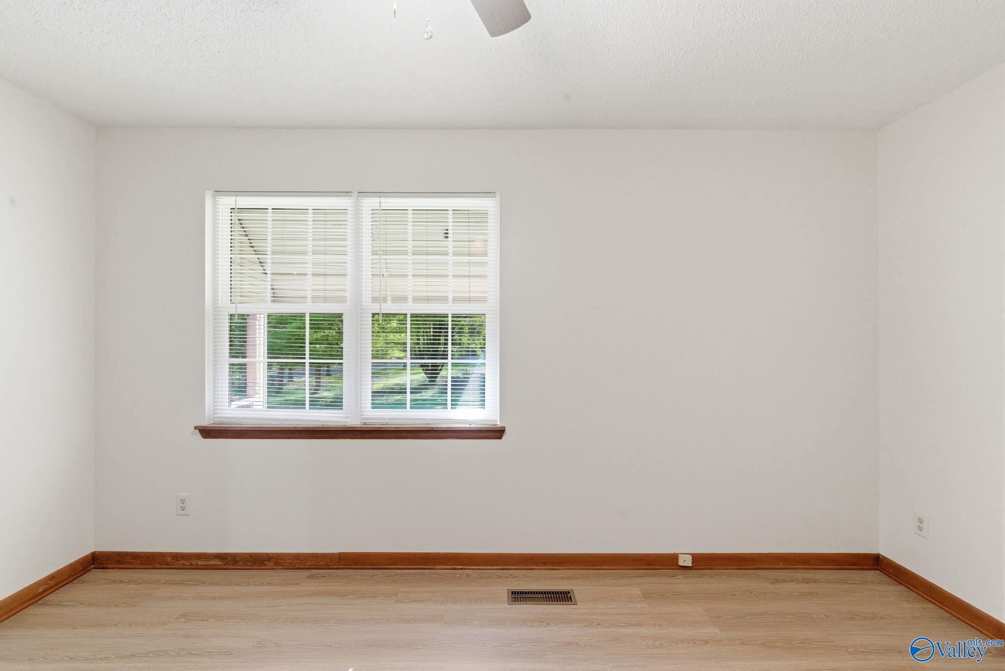 200 Trailwood Drive