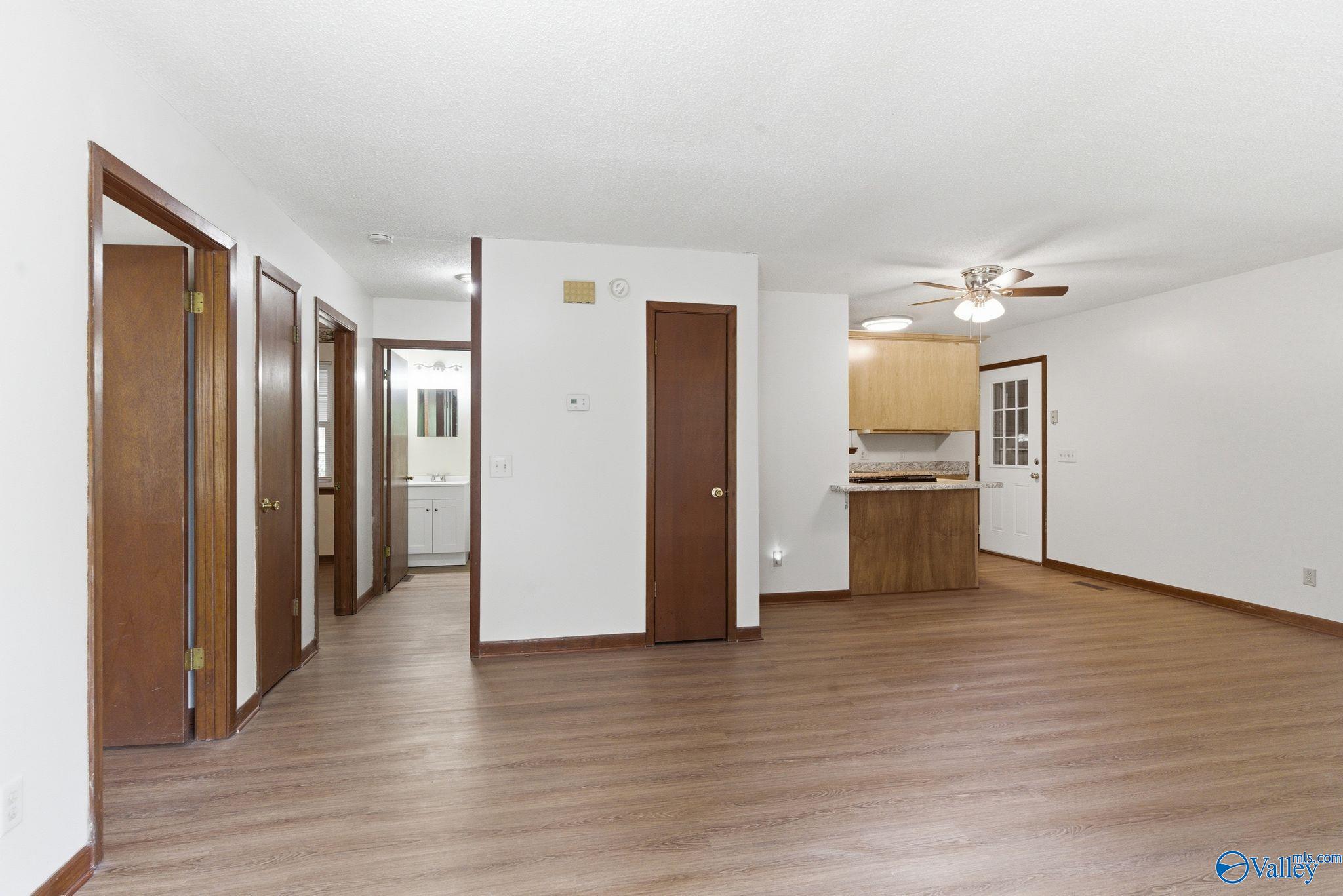 200 Trailwood Drive
