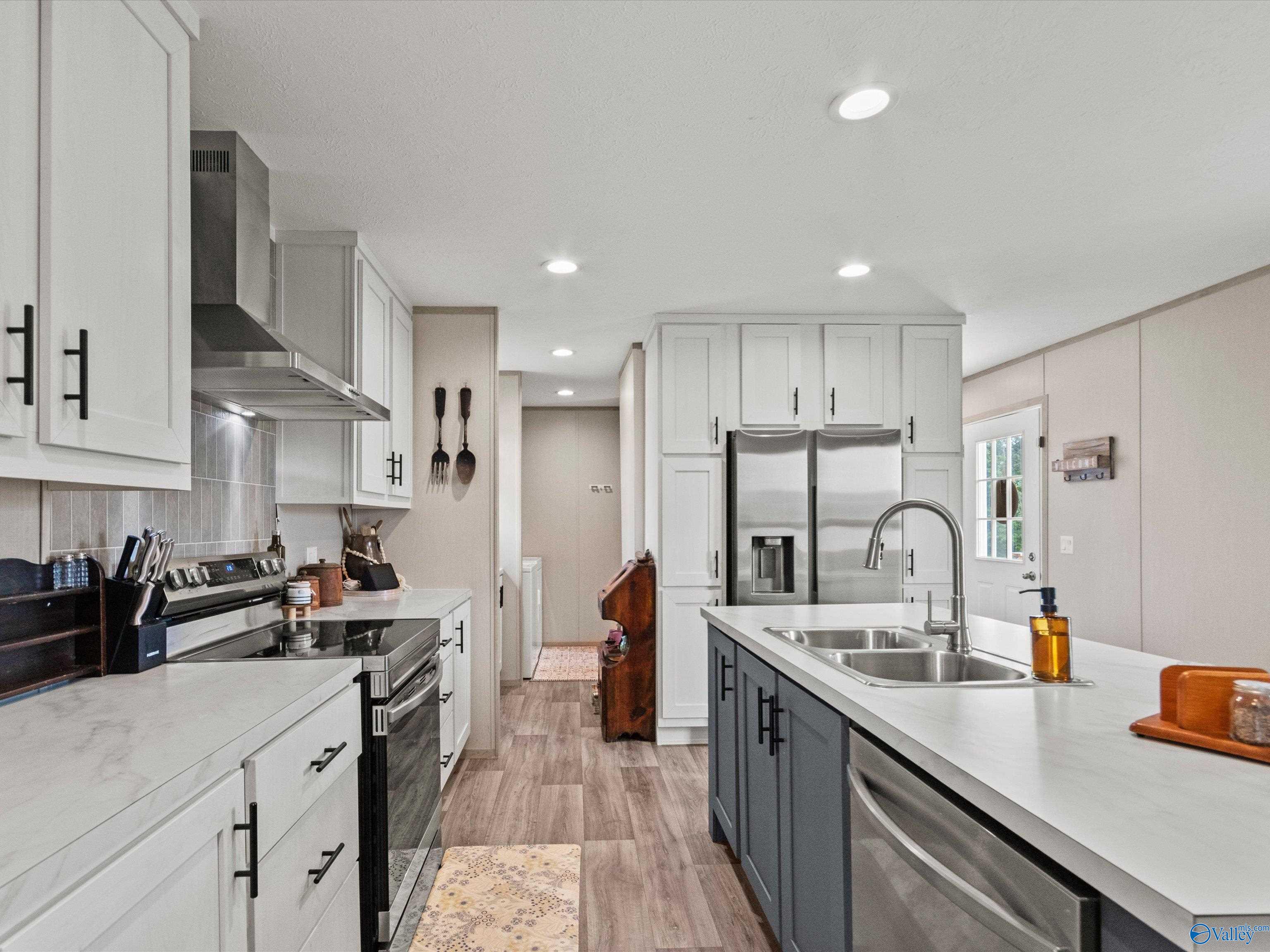 272 Hooper Drive